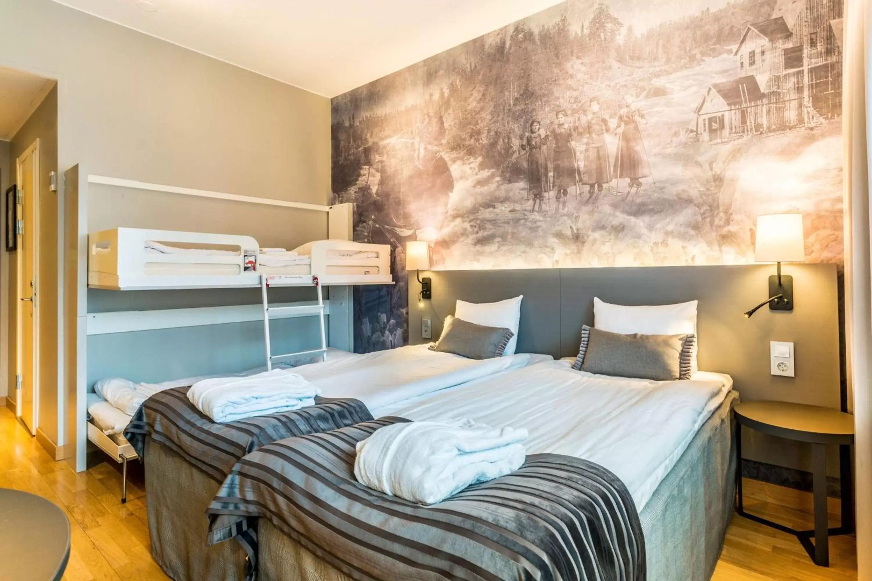 Photo of the whole room, Bunk Bed in Scandic Skellefteå