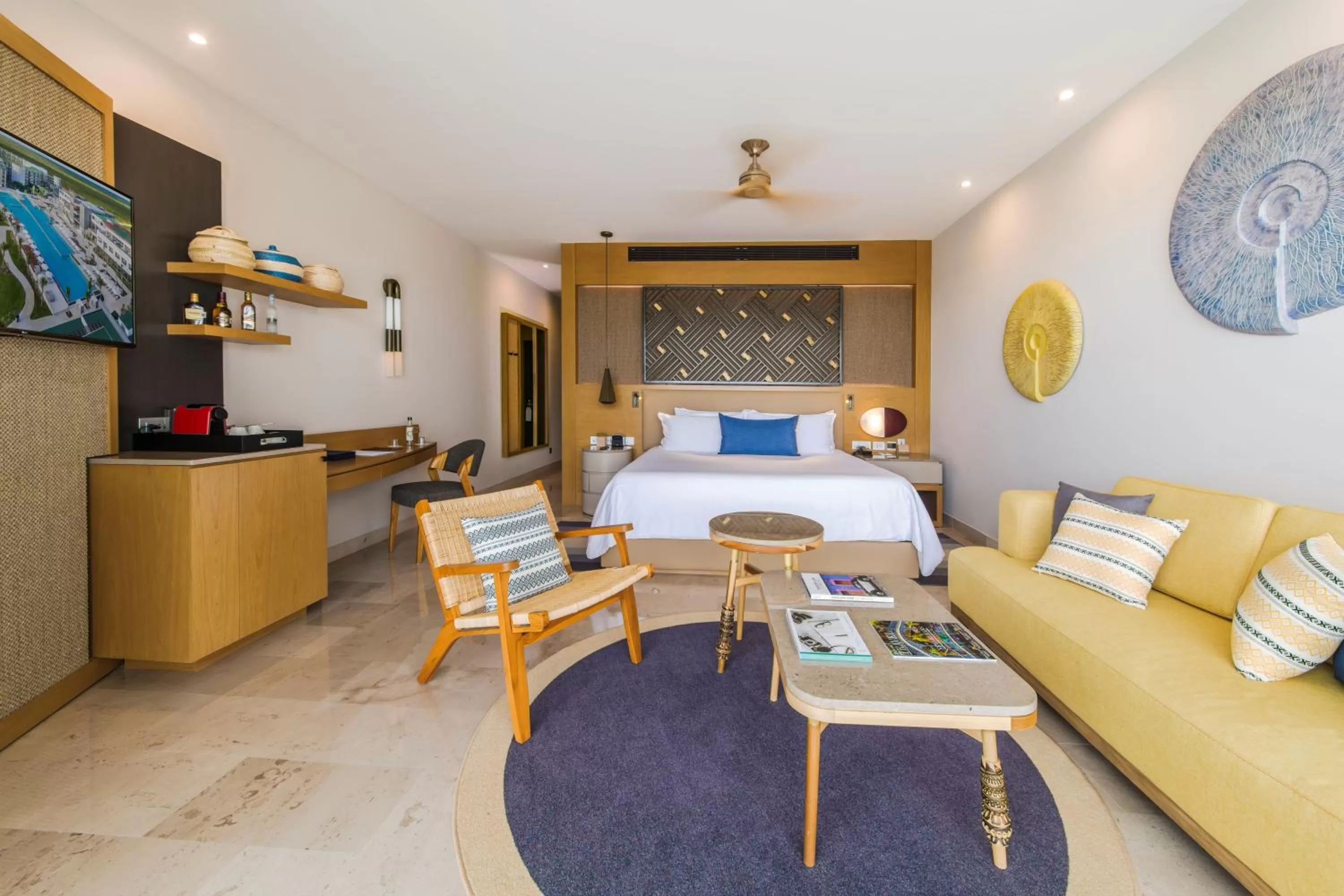 Photo of the whole room, Bed in Haven Riviera Cancun - All Inclusive - Adults Only