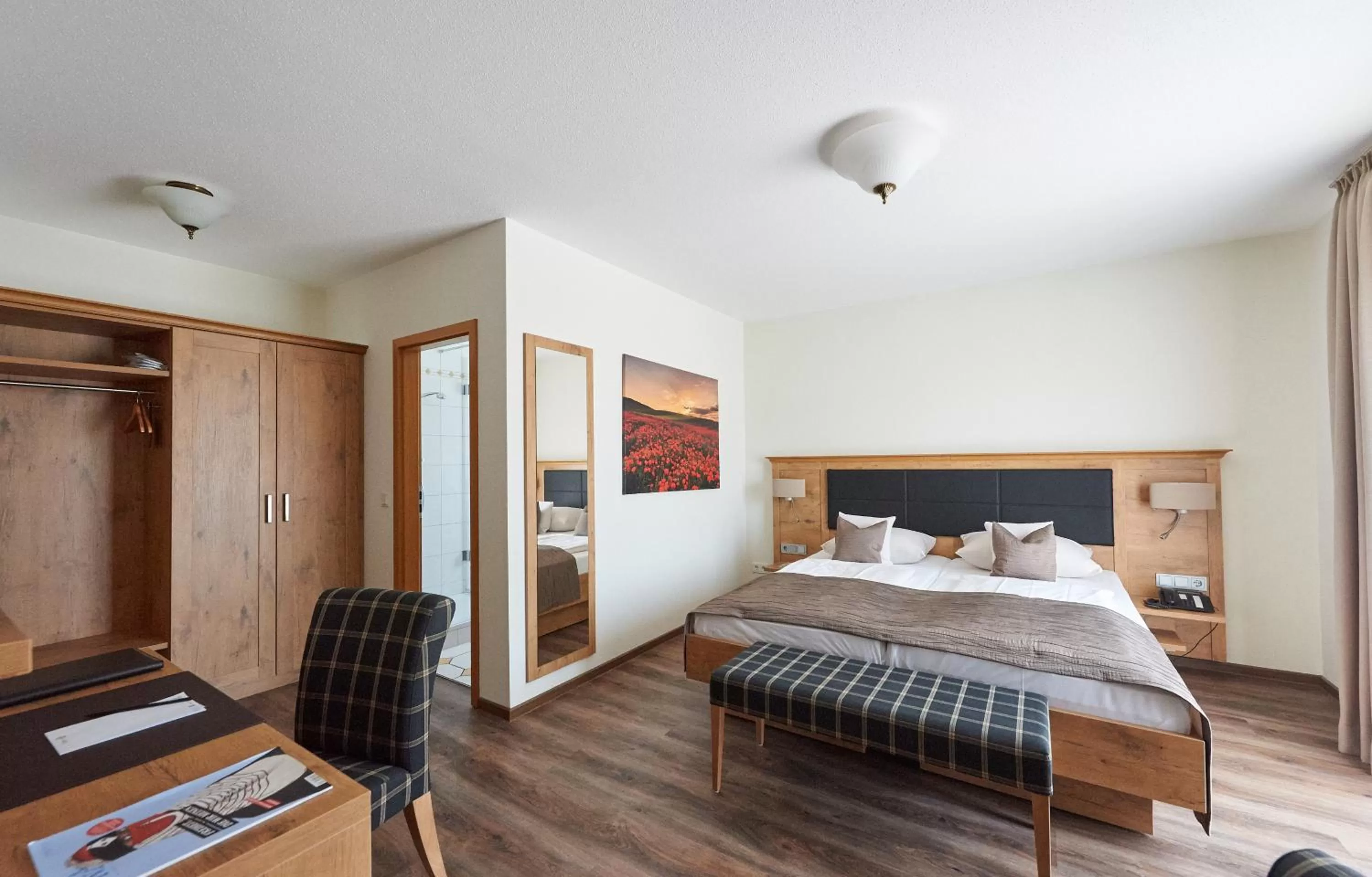 Photo of the whole room, Bed in Fetzers Landhotel