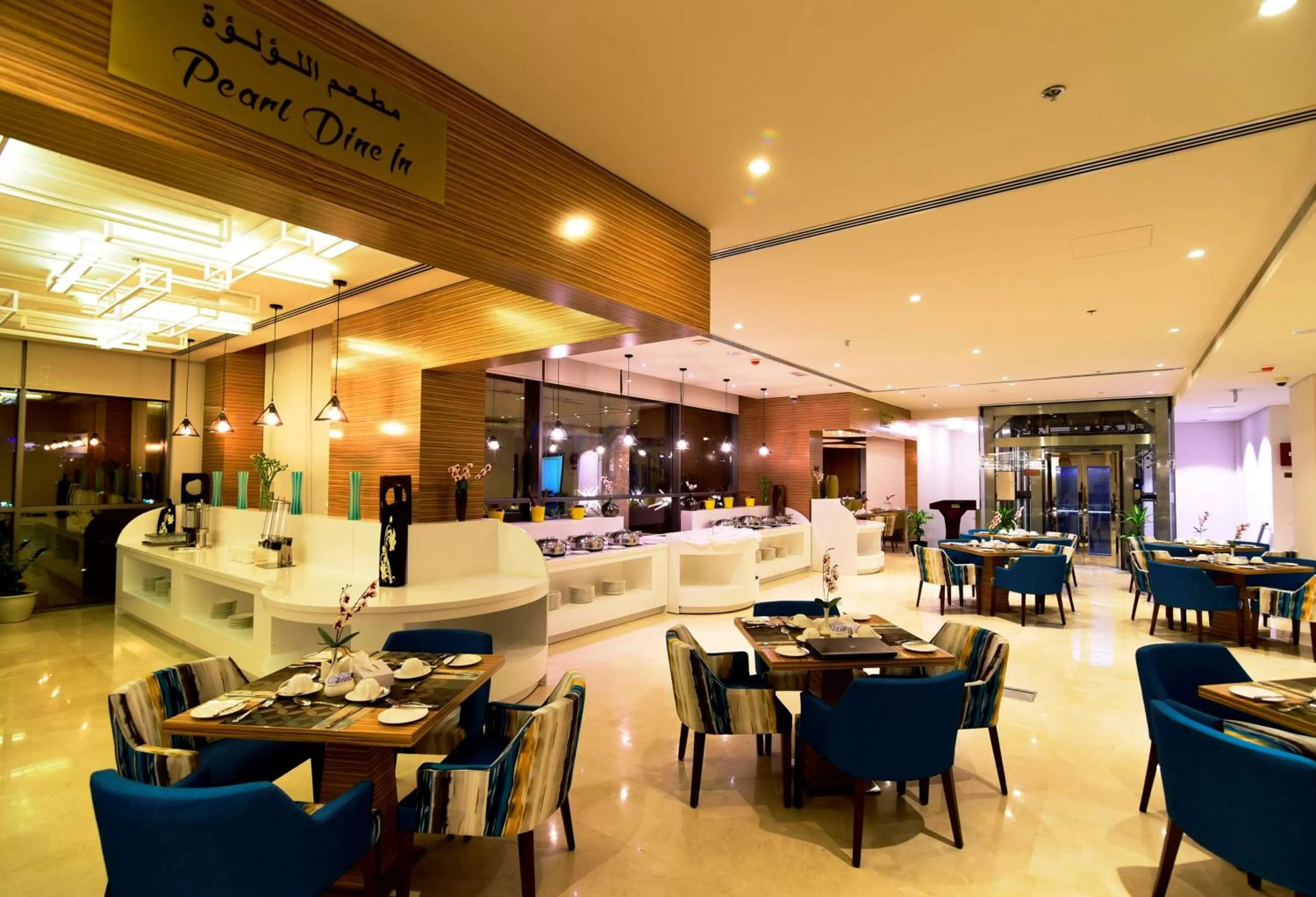 Restaurant/places to eat in Best Western Plus Pearl Creek