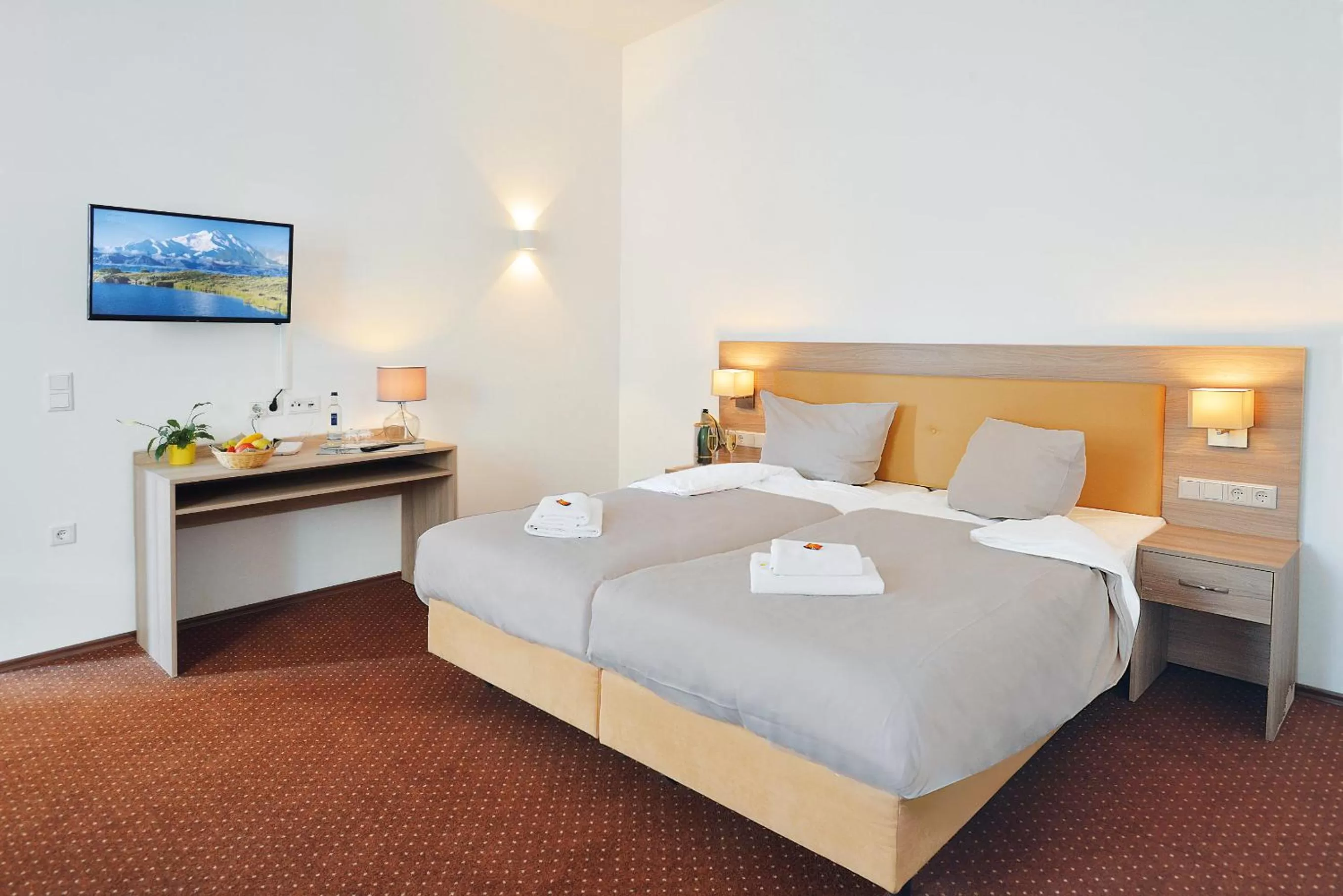 TV and multimedia, Bed in Villa Oranien