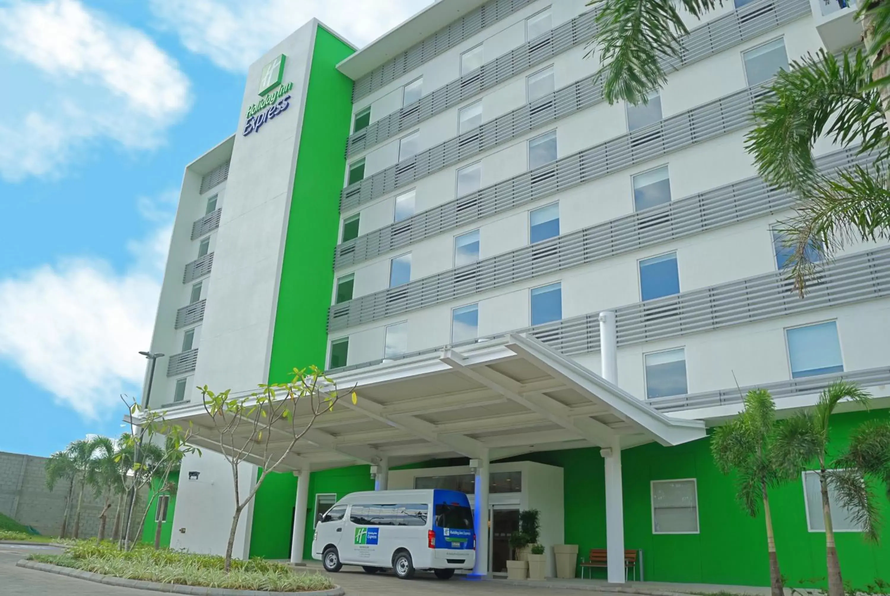 Lobby or reception, Property Building in Holiday Inn Express Managua, an IHG Hotel