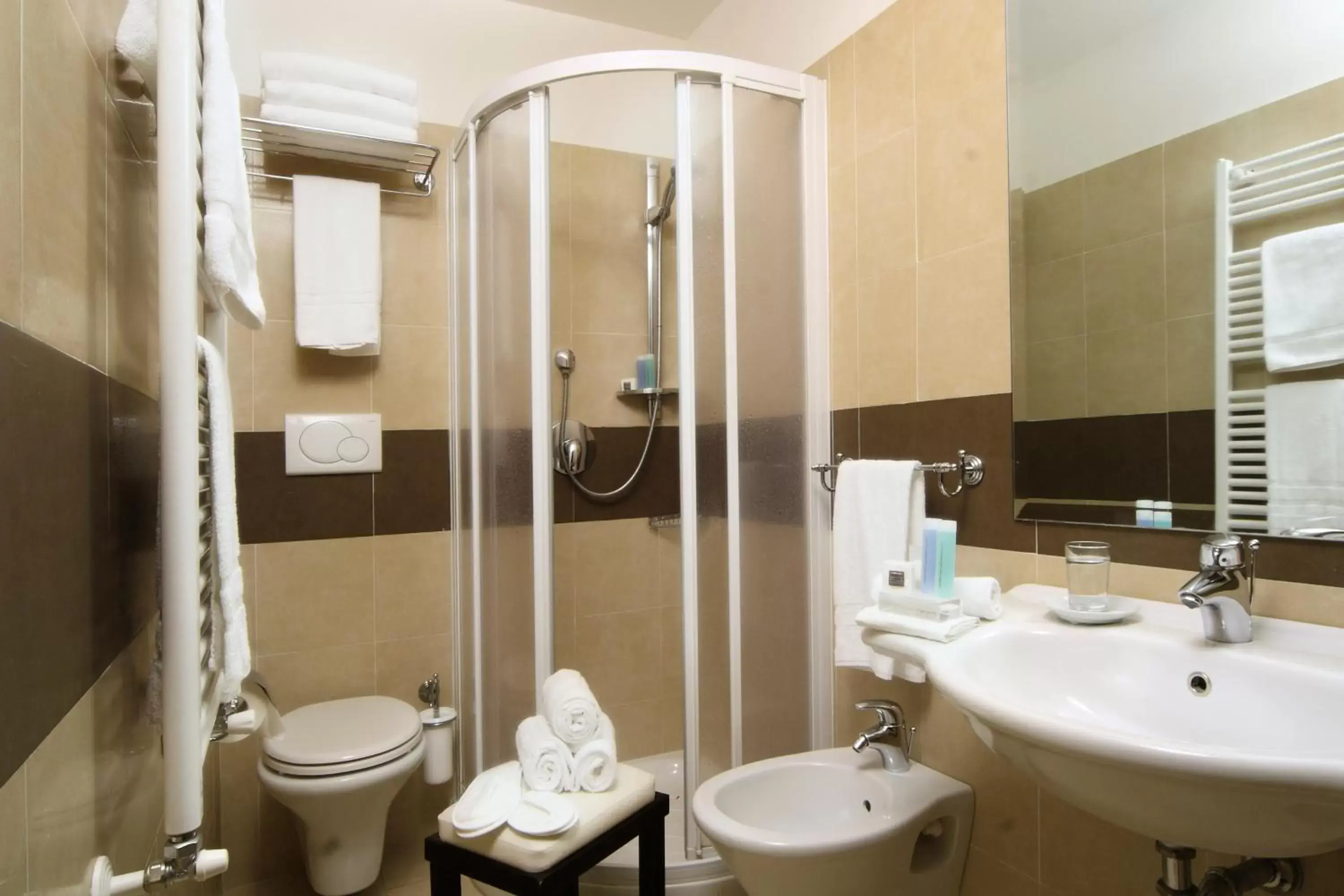 Shower, Bathroom in Crosti Hotel