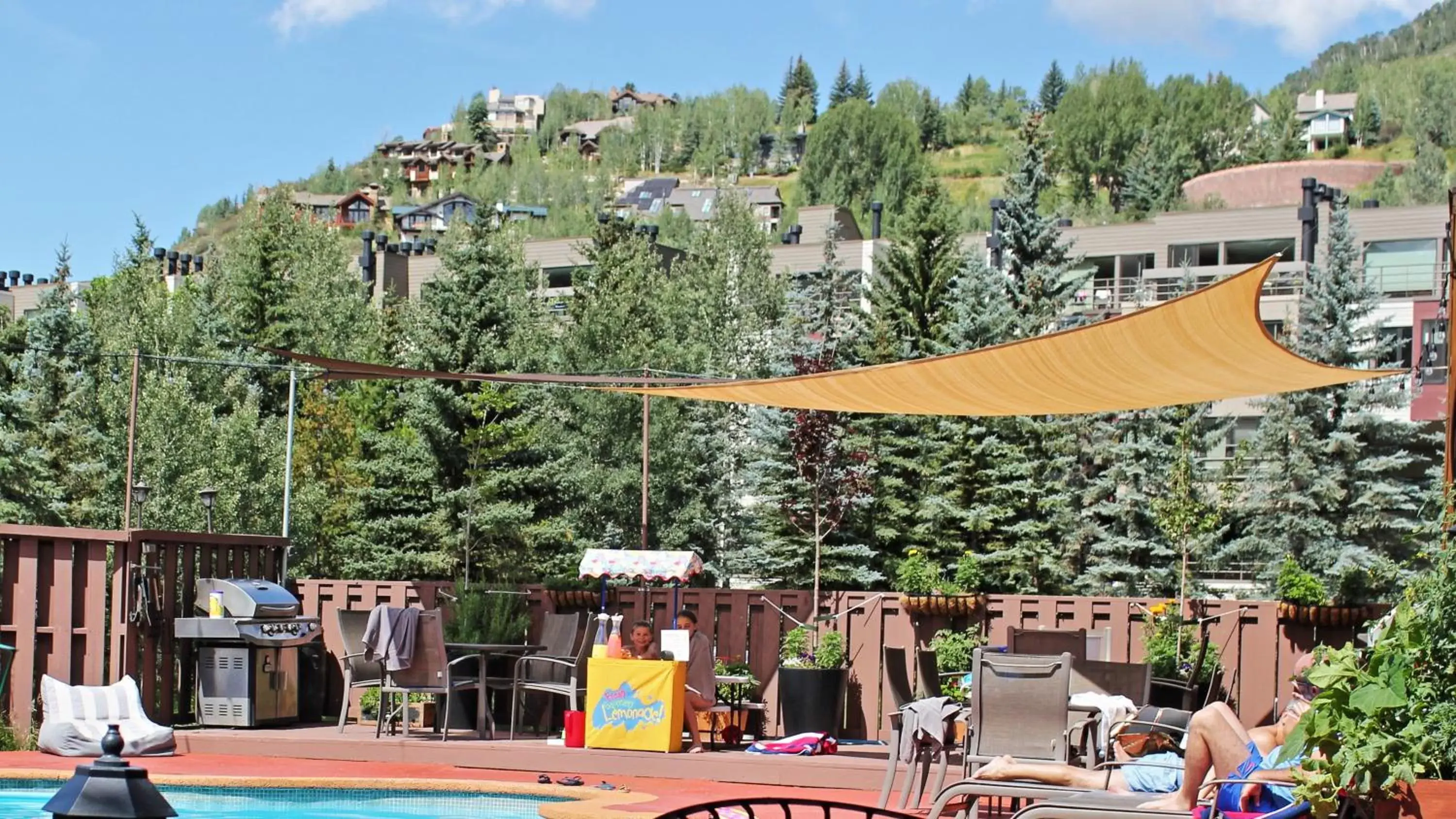 Swimming pool in Vail Run Resort