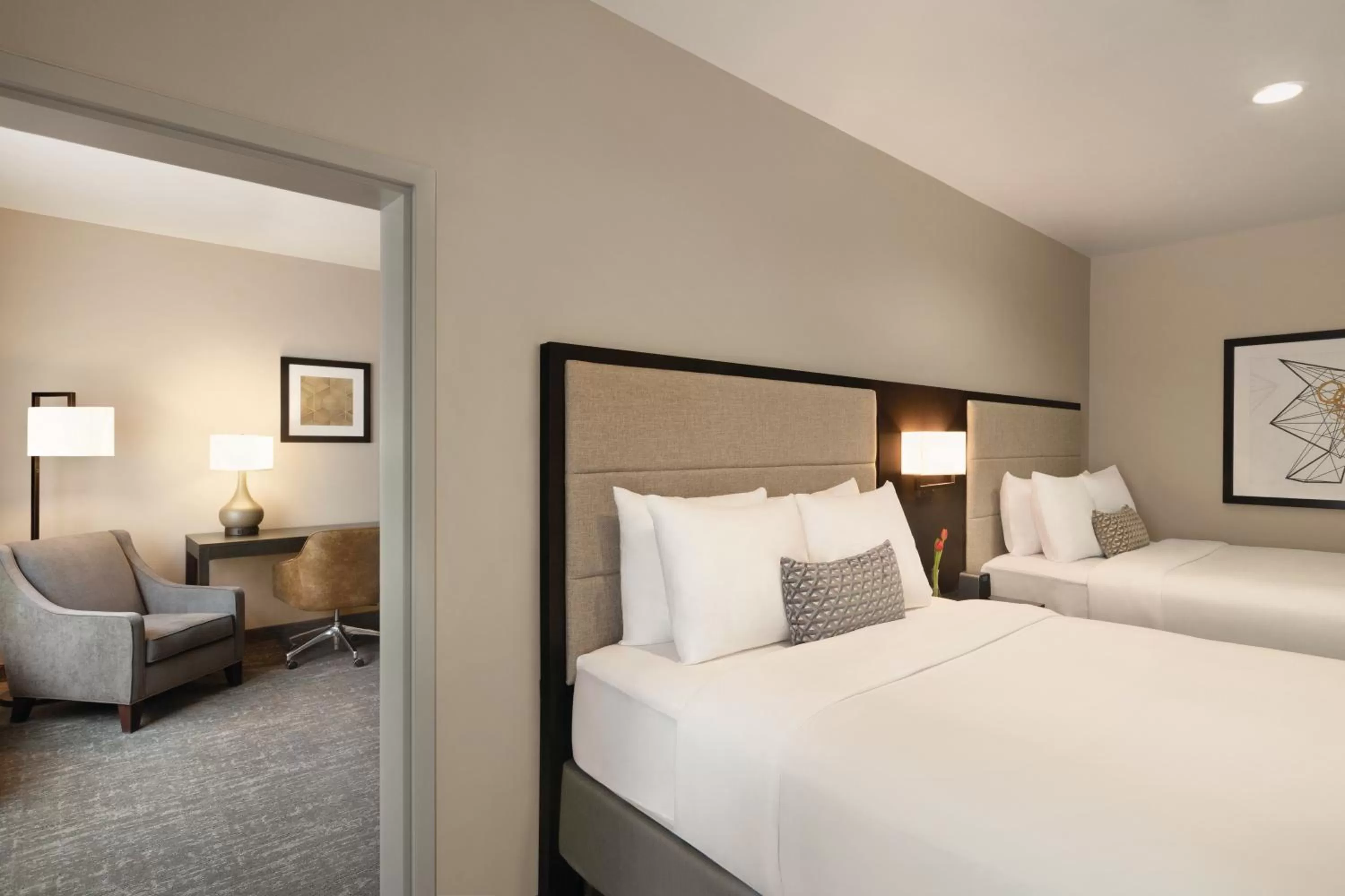 Bed in Radisson Hotel Oklahoma City Airport