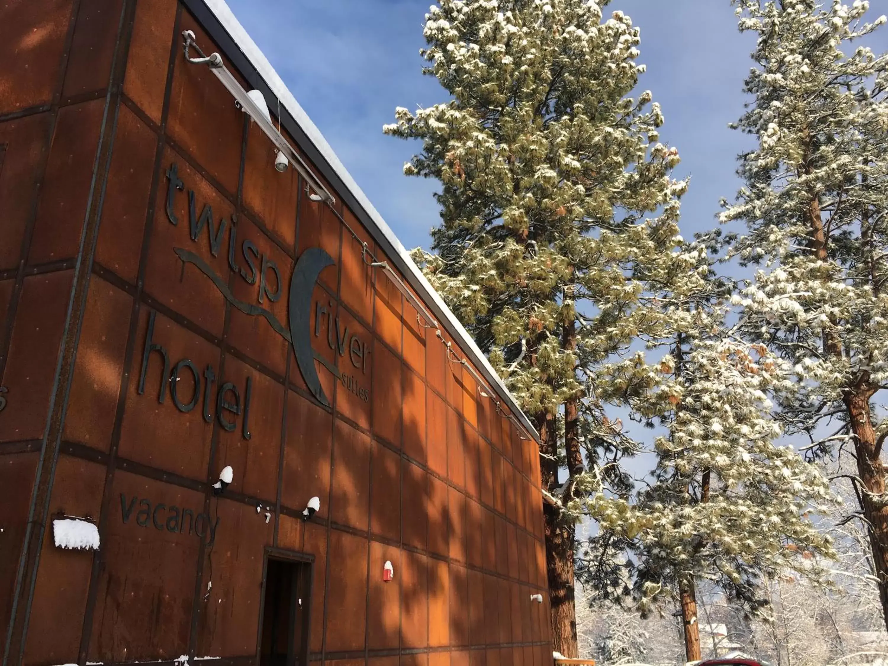 Facade/entrance, Winter in Twisp River Suites