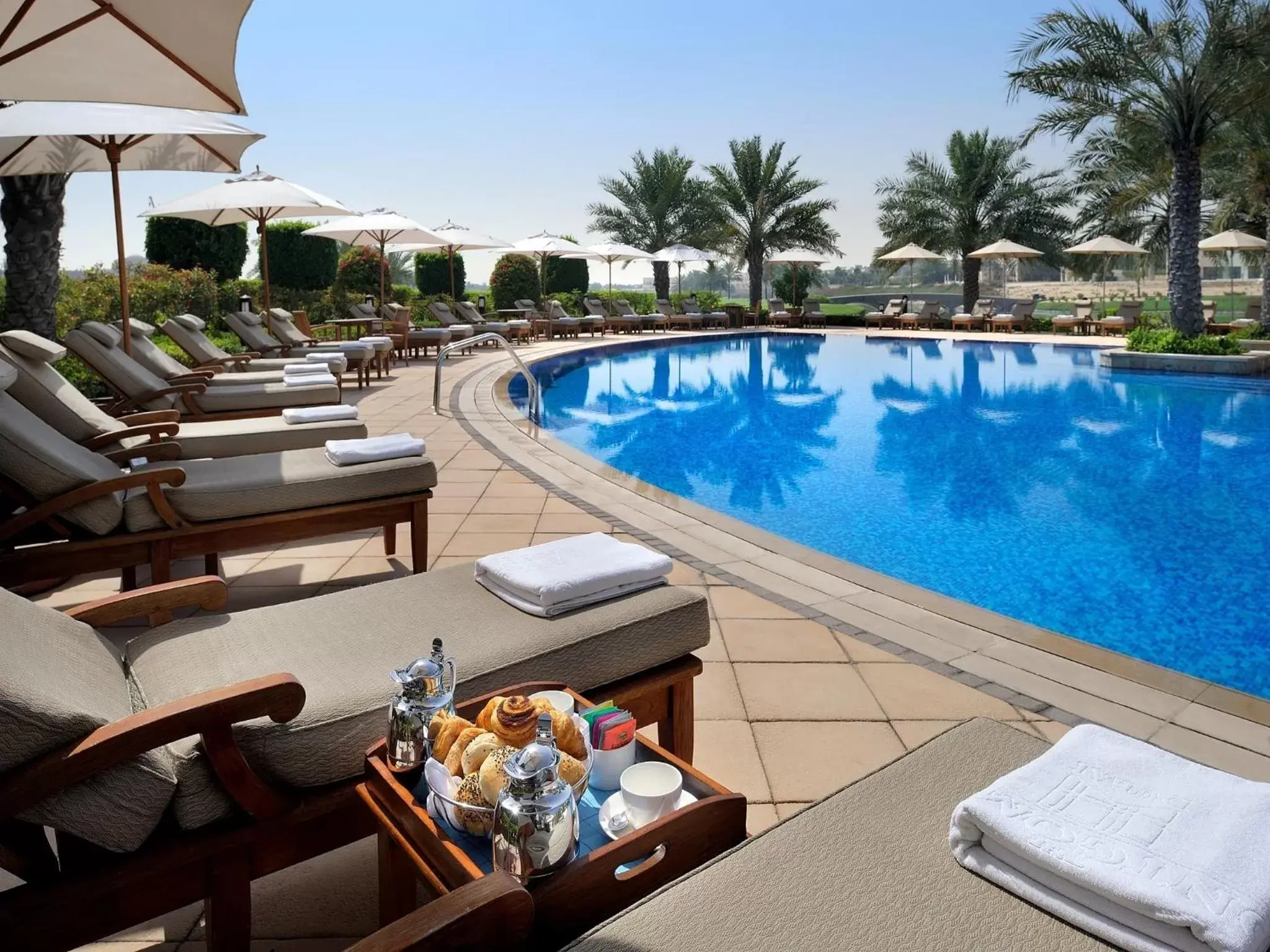 Swimming pool in Address Montgomerie Swimming pool in Address Montgomerie