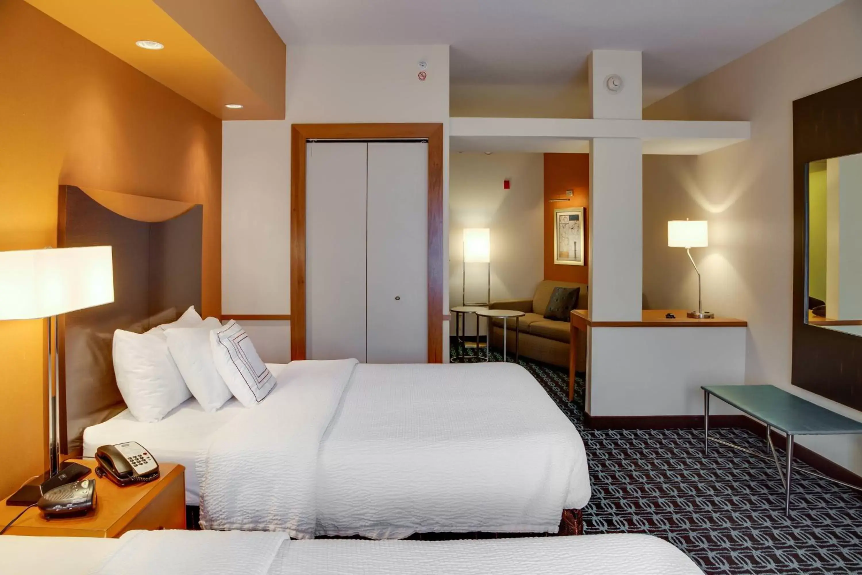 Bedroom, Bed in Fairfield Inn & Suites Lake City