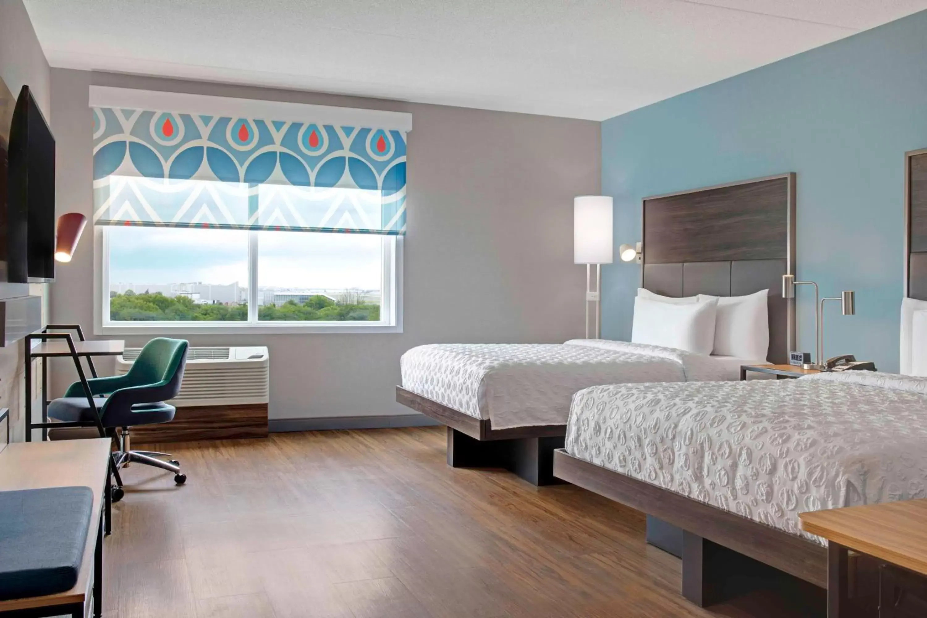 Bedroom in Tru By Hilton Toronto Airport West