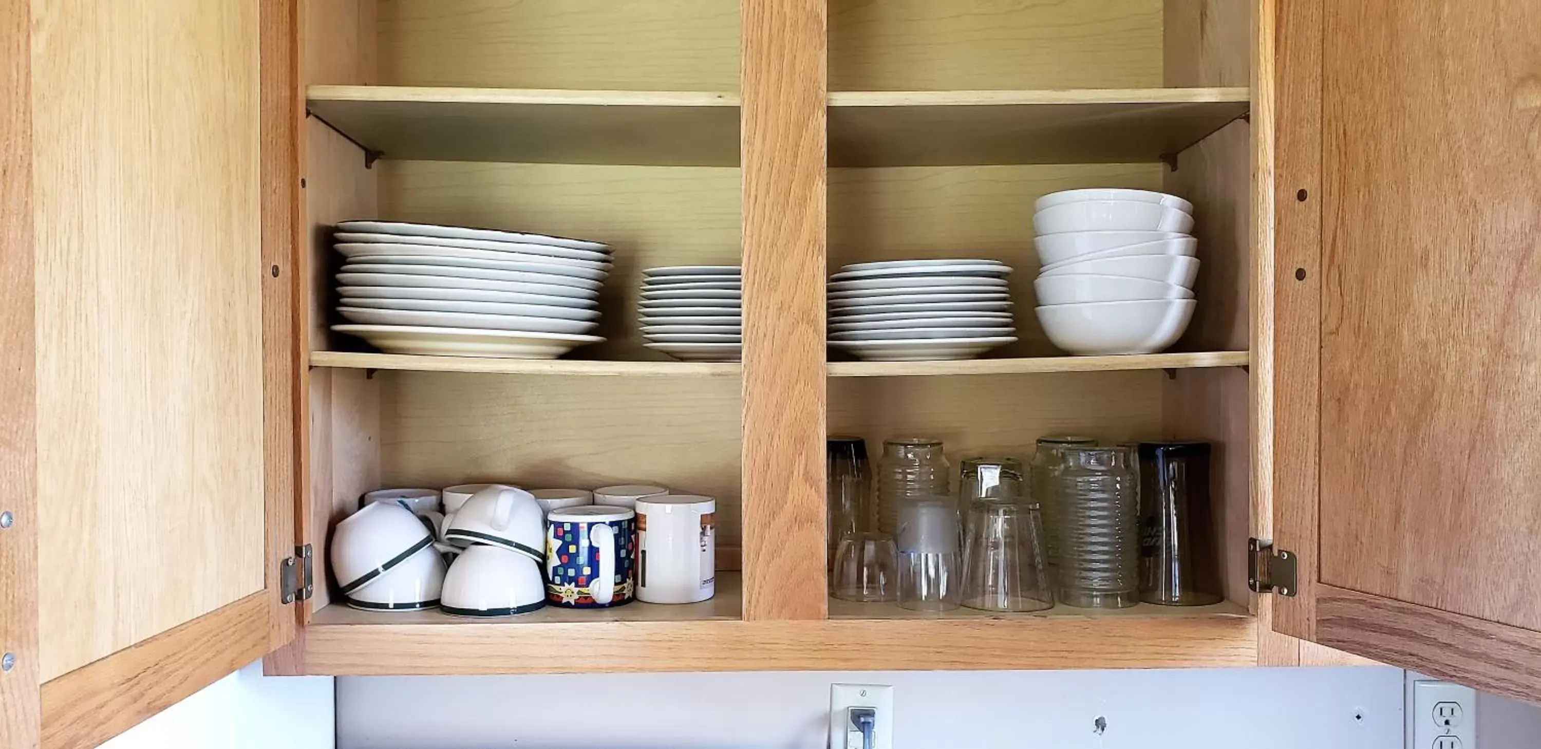 Coffee/tea facilities in Lewis & Clark Resort