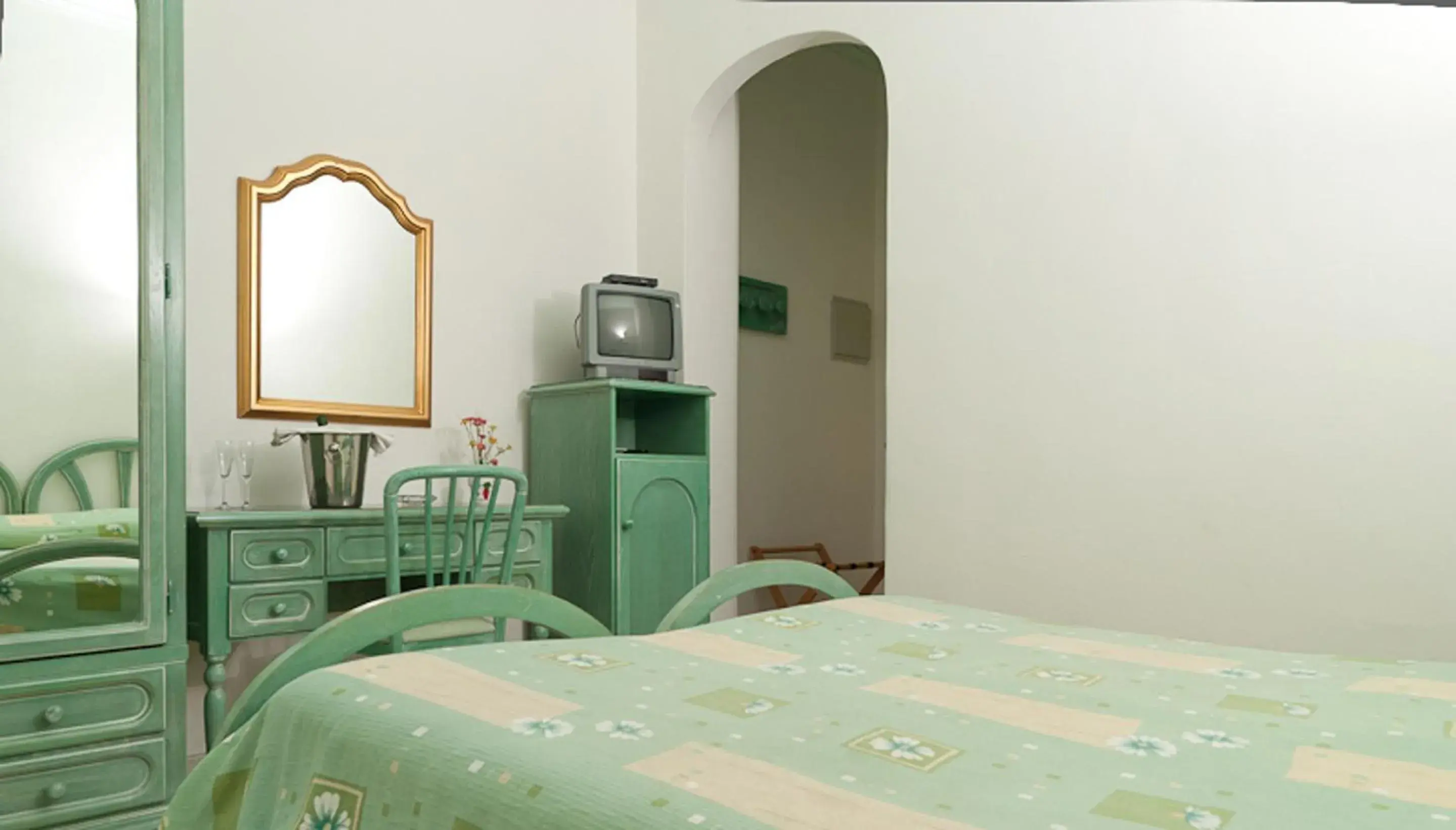 Bedroom, Bed in Hotel Del Postiglione