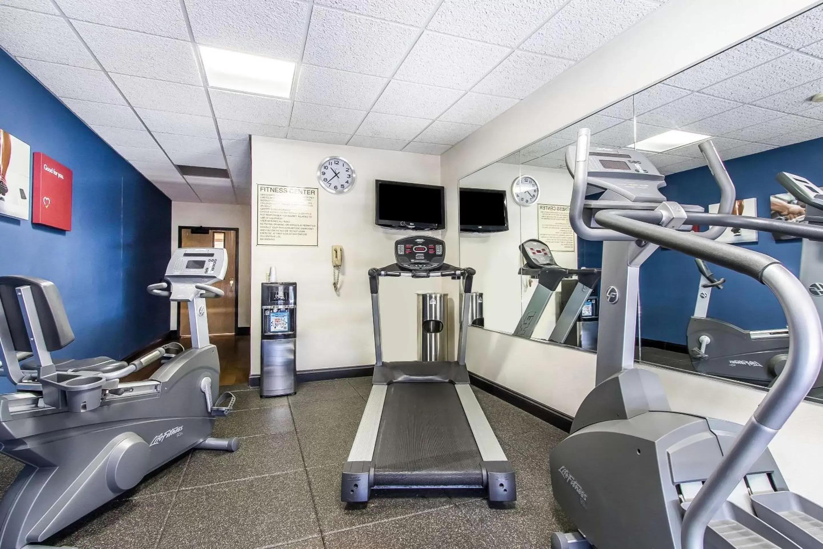 Fitness centre/facilities, Fitness Center/Facilities in Comfort Suites Effingham