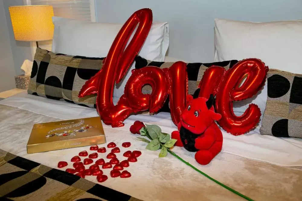 Bed in Amore On Buderim Rainforest Cabins Bed in Amore On Buderim Rainforest Cabins