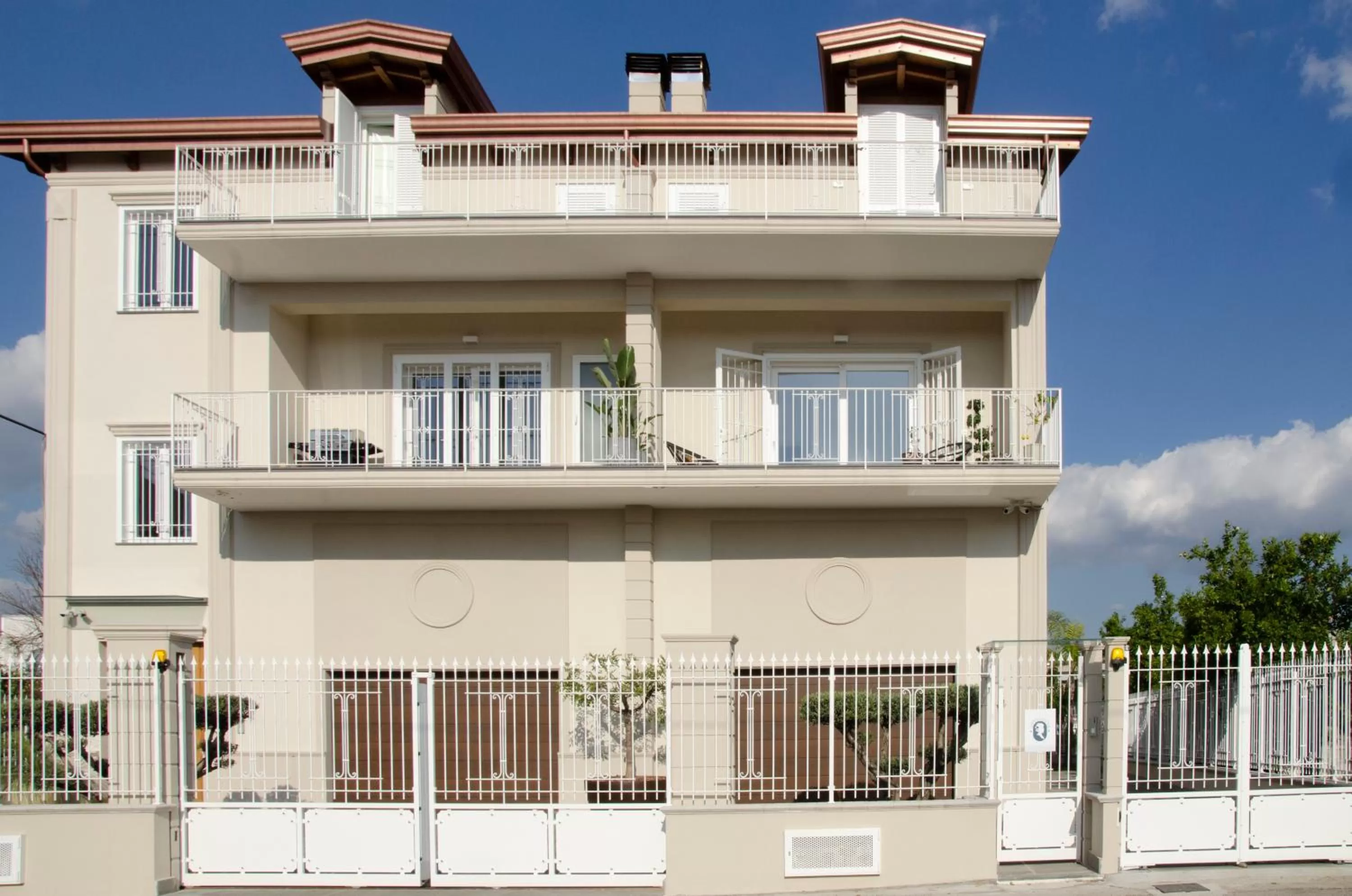 Property building in Donna Elena Rooms