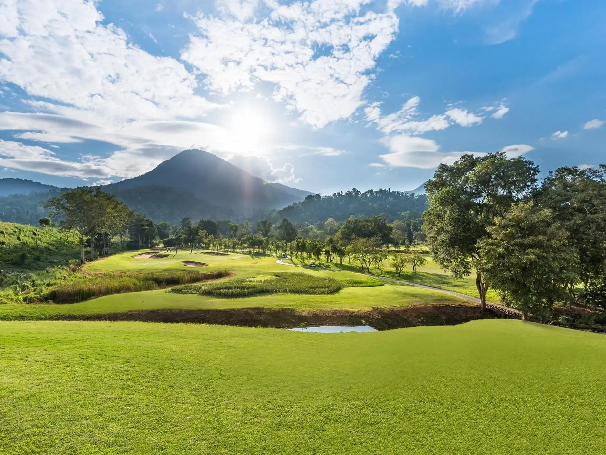 Golfcourse in Chatrium Golf Resort Soi Dao Chanthaburi