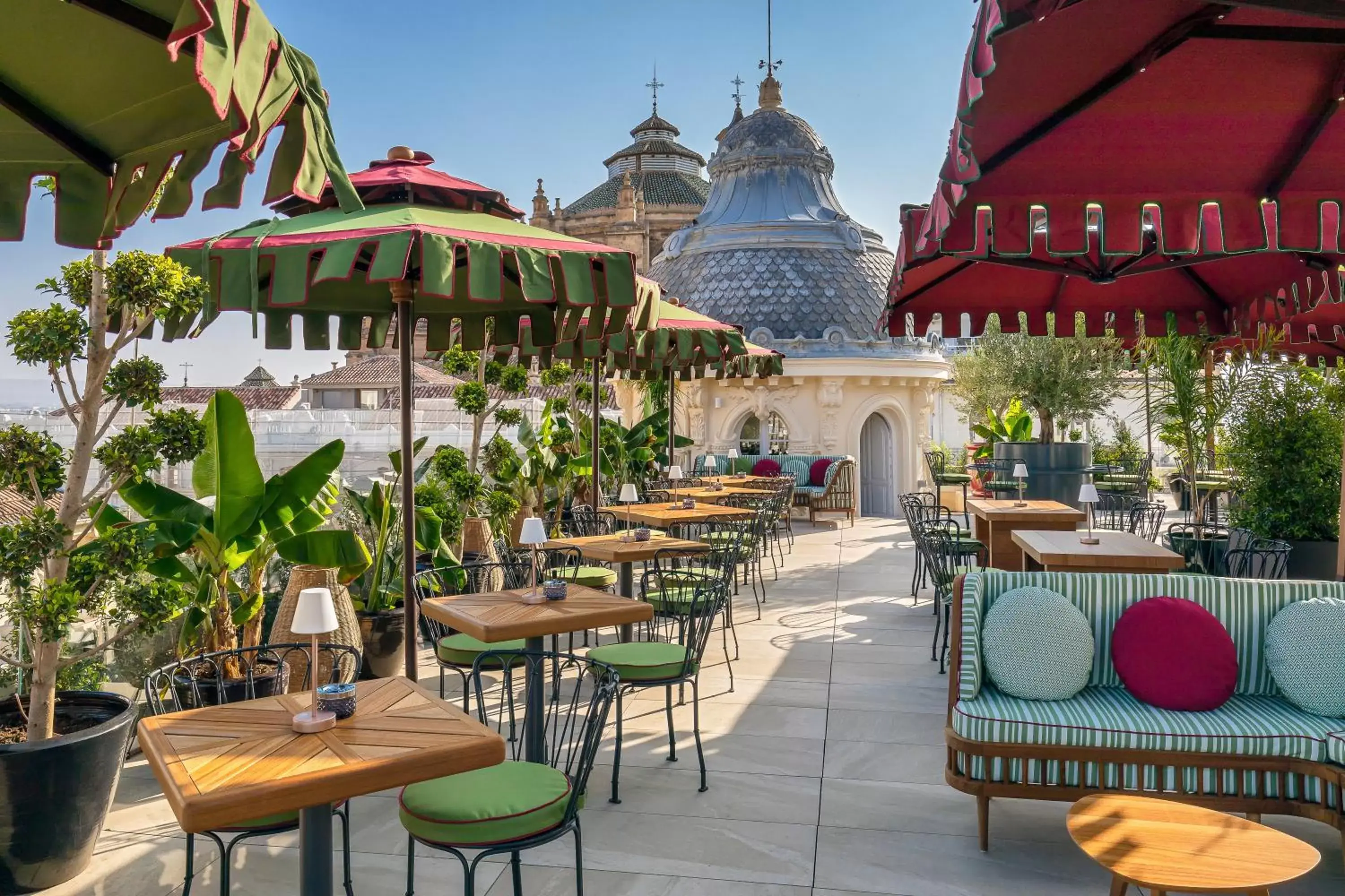 Balcony/Terrace, Restaurant/Places to Eat in Palacio Gran Vía, a Royal Hideaway Hotel
