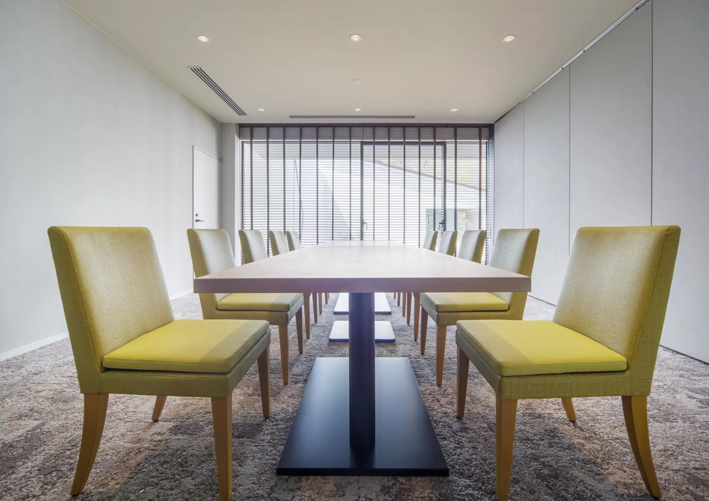 Meeting/conference room in Holiday Inn Resort Shinano-Omachi Kuroyon, an IHG Hotel