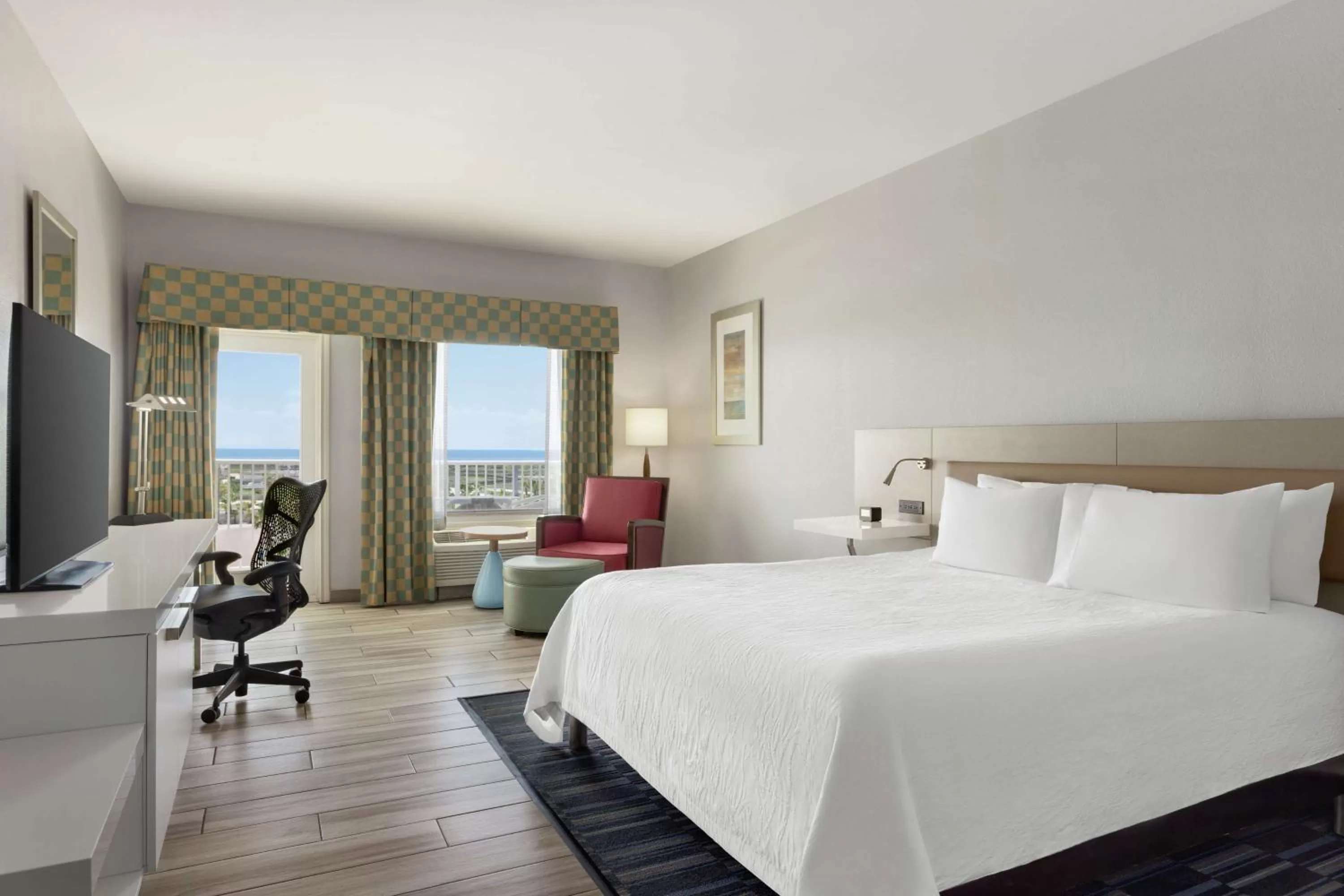 Bedroom, Bed in Hilton Garden Inn South Padre Island Beachfront