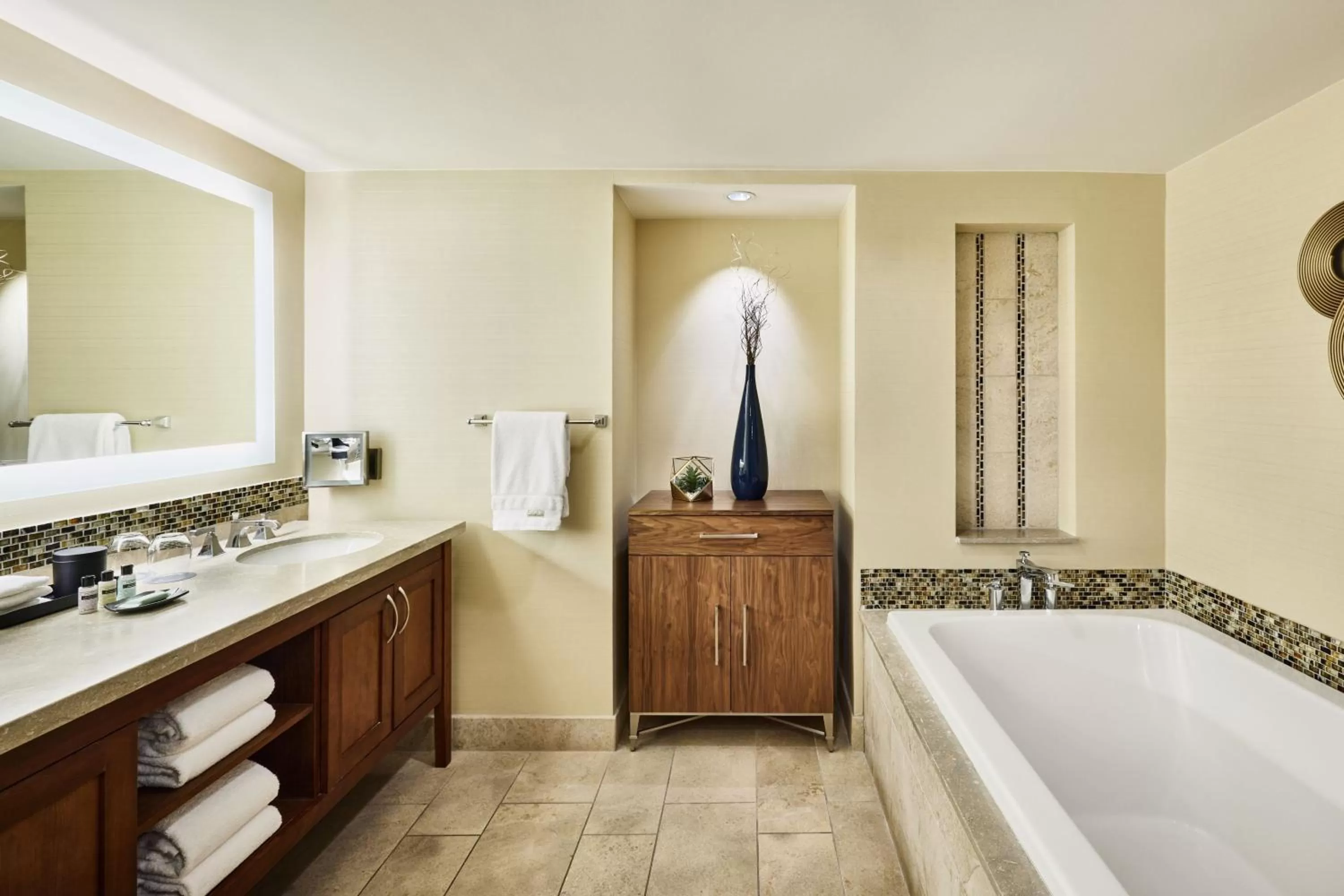 Bathroom in The Westin La Paloma Resort & Spa