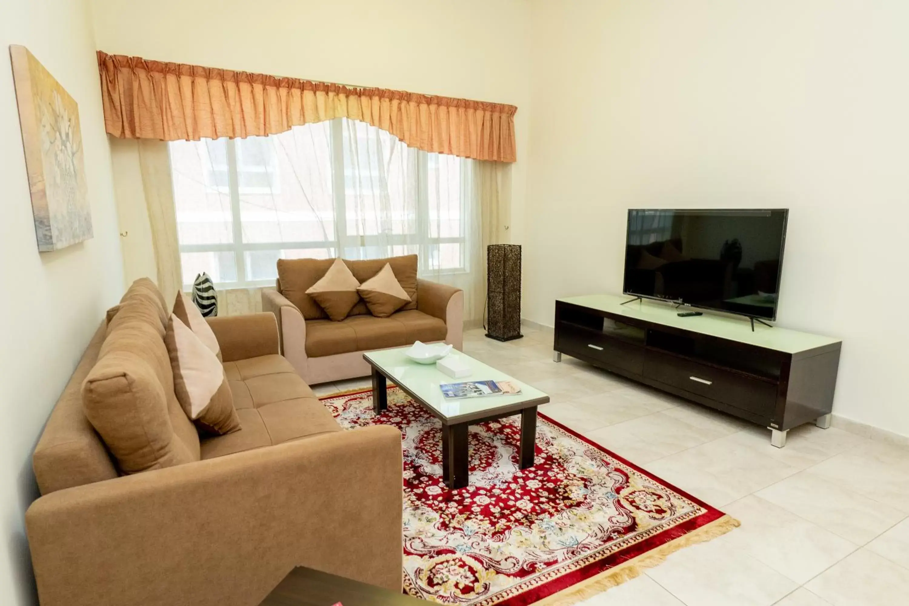 Living room, Seating Area in Al Raya Hotel Apartments