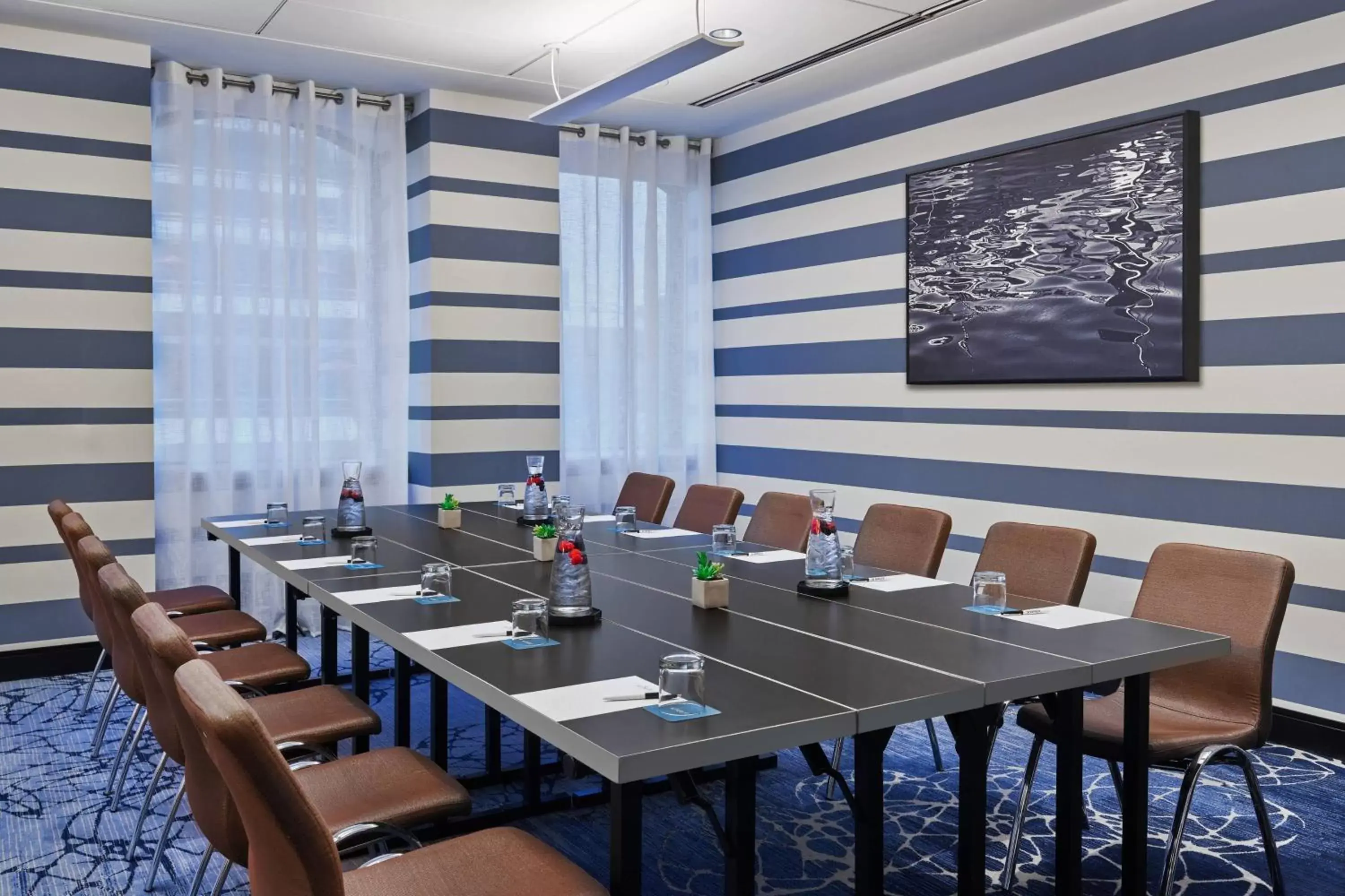 Meeting/conference room in Hotel Republic San Diego, Autograph Collection