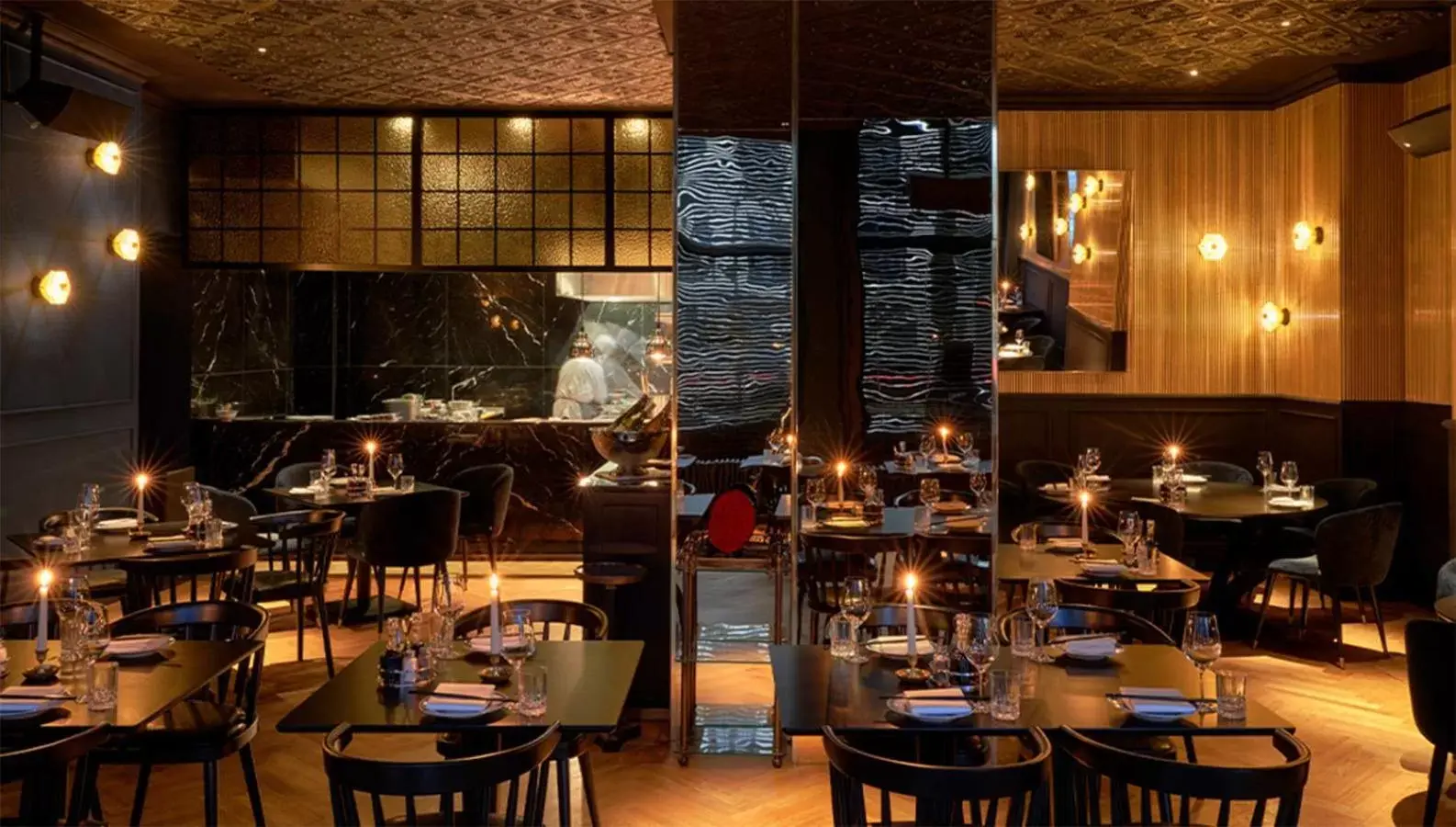 Restaurant/Places to Eat in Provocateur Berlin, a Member of Design Hotels