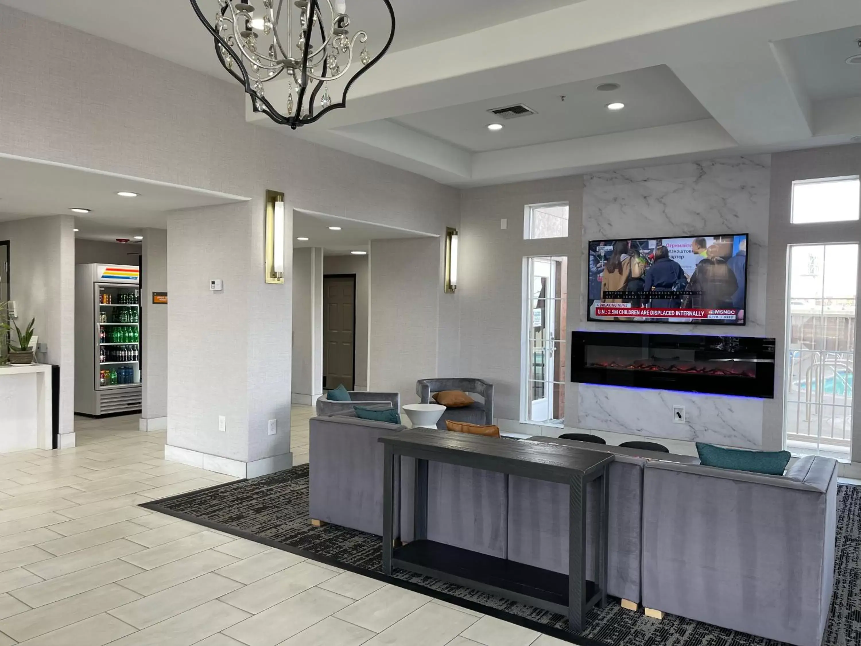 Lobby or reception, Lobby/Reception in La Quinta Inn & Suites by Wyndham Hesperia Victorville