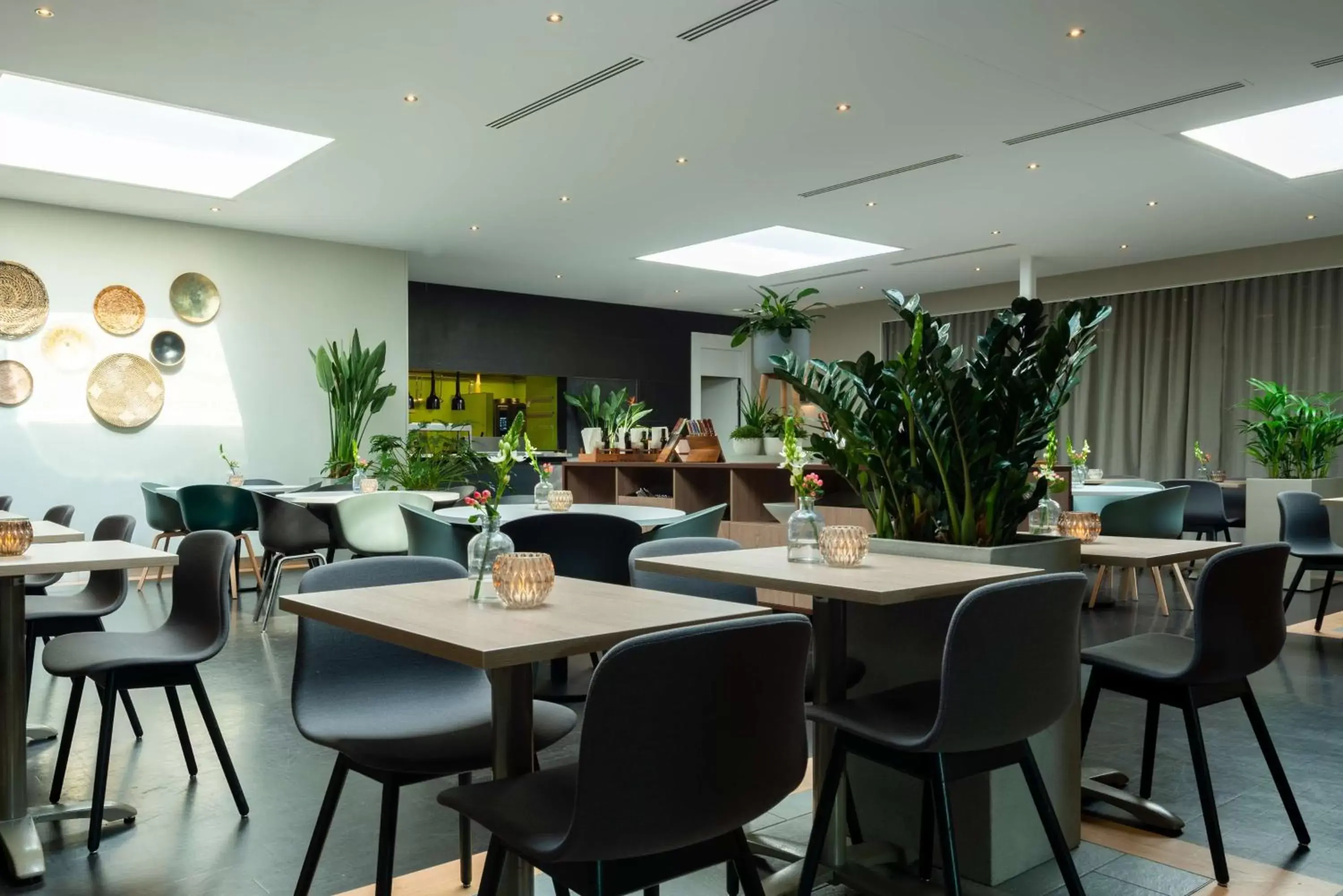 Restaurant/Places to Eat in NH Noordwijk Conference Centre Leeuwenhorst