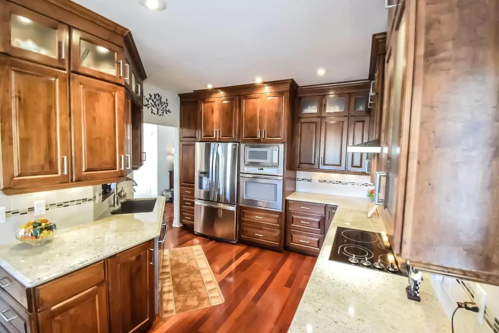 Kitchen/Kitchenette in Graystone Bed & Breakfast