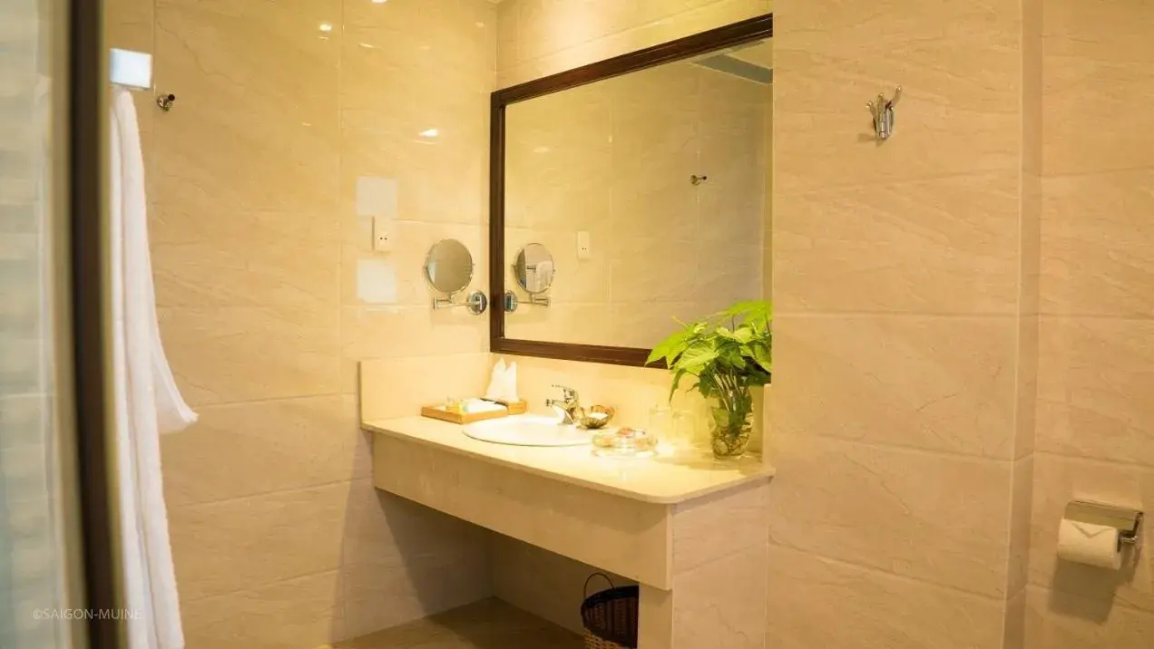 Bathroom in Saigon Mui Ne Resort