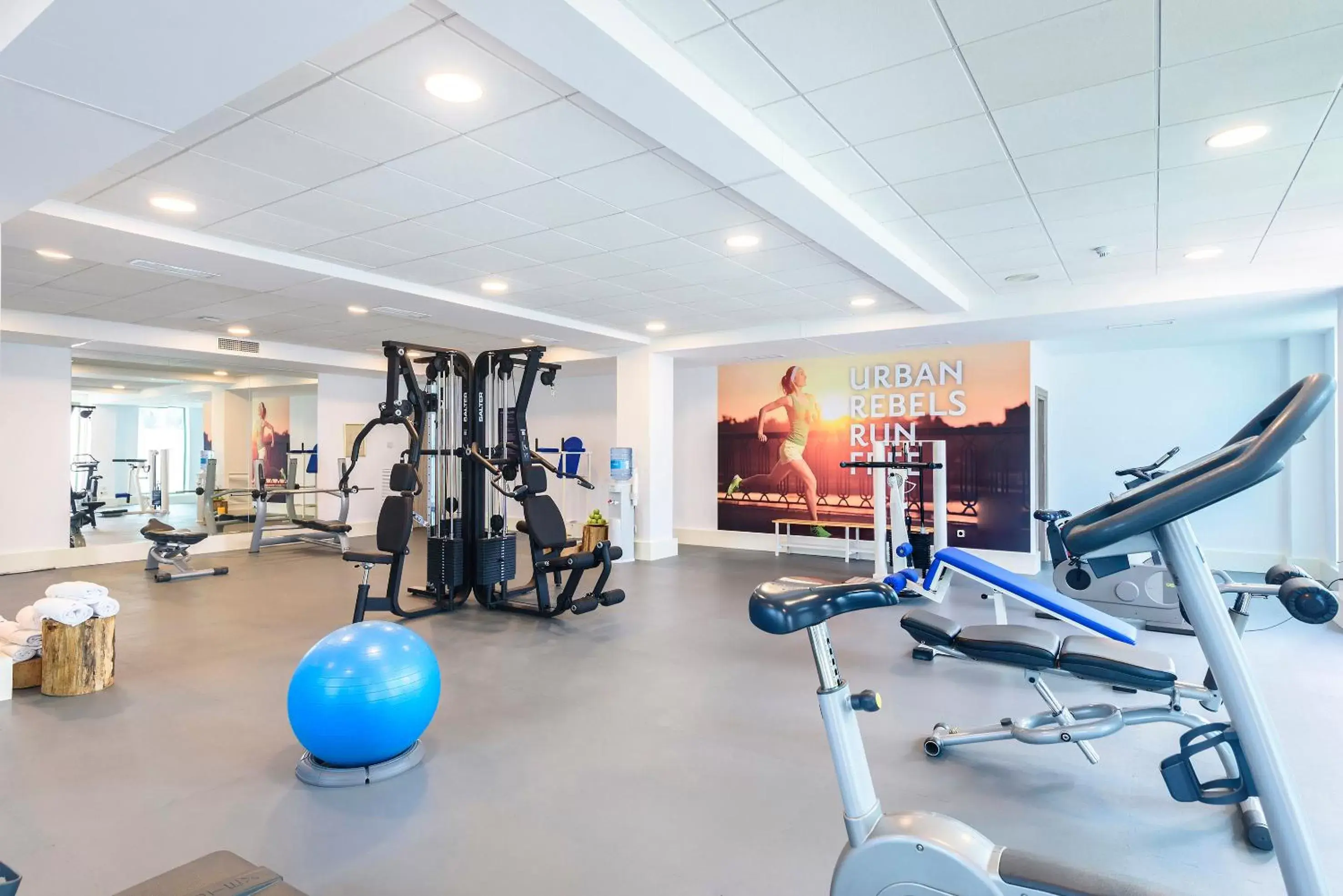 Fitness centre/facilities, Fitness Center/Facilities in Hotel Guadalajara & Conference Center Affiliated by Meliá