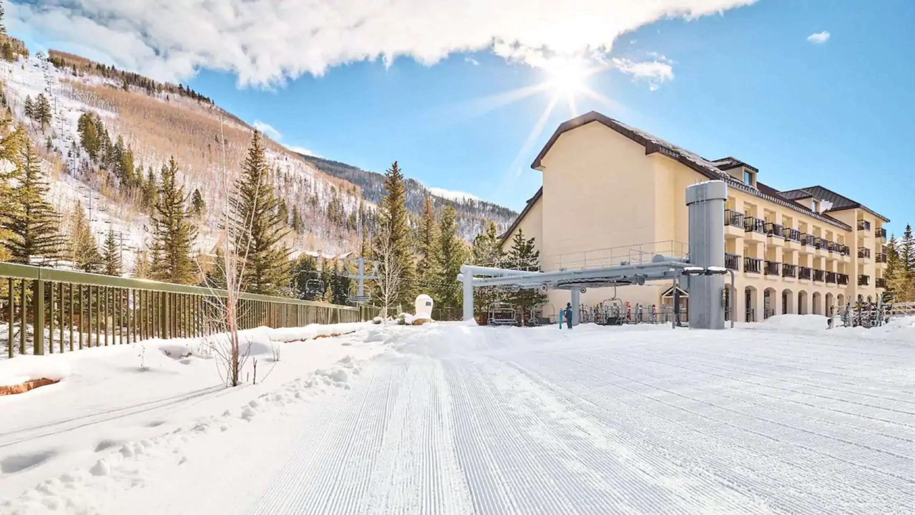 Skiing, Winter in Grand Hyatt Vail