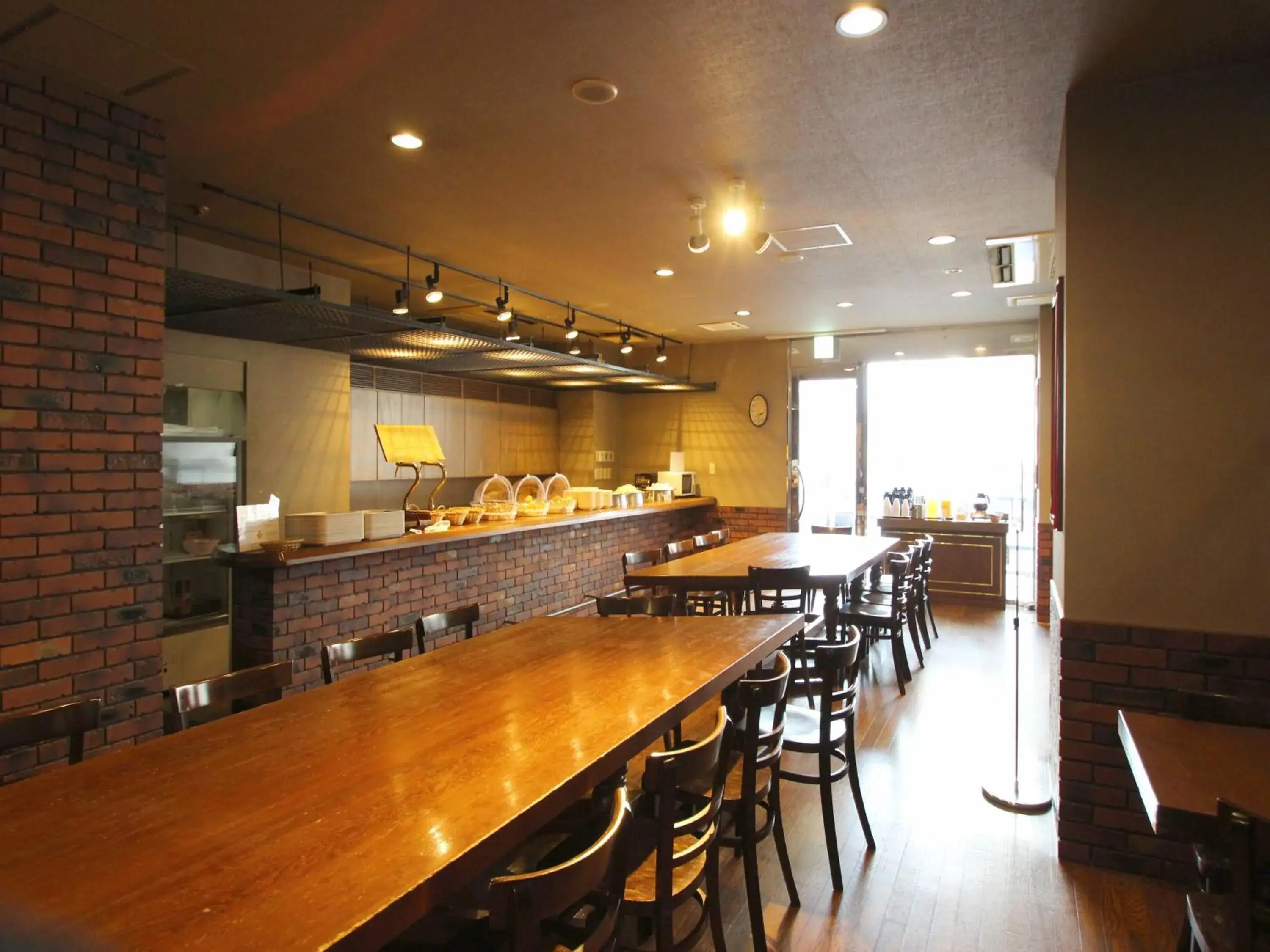 Breakfast, Restaurant/Places to Eat in APA Hotel Komatsu