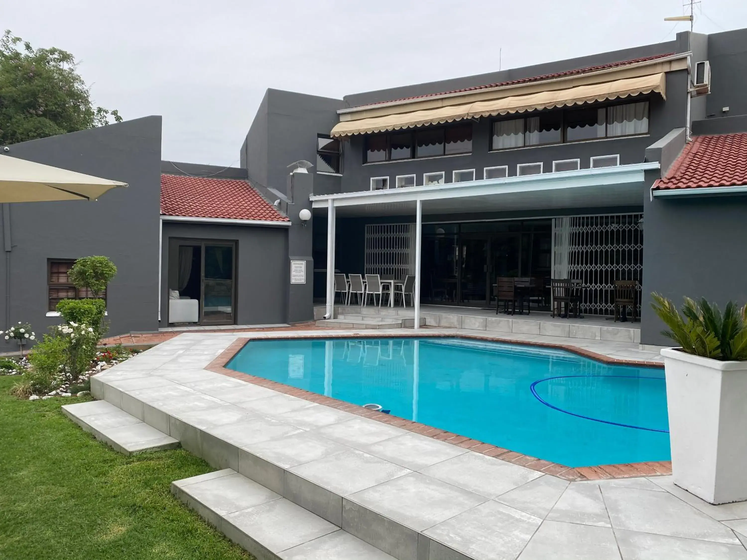 Swimming pool, Property Building in Marion Lodge