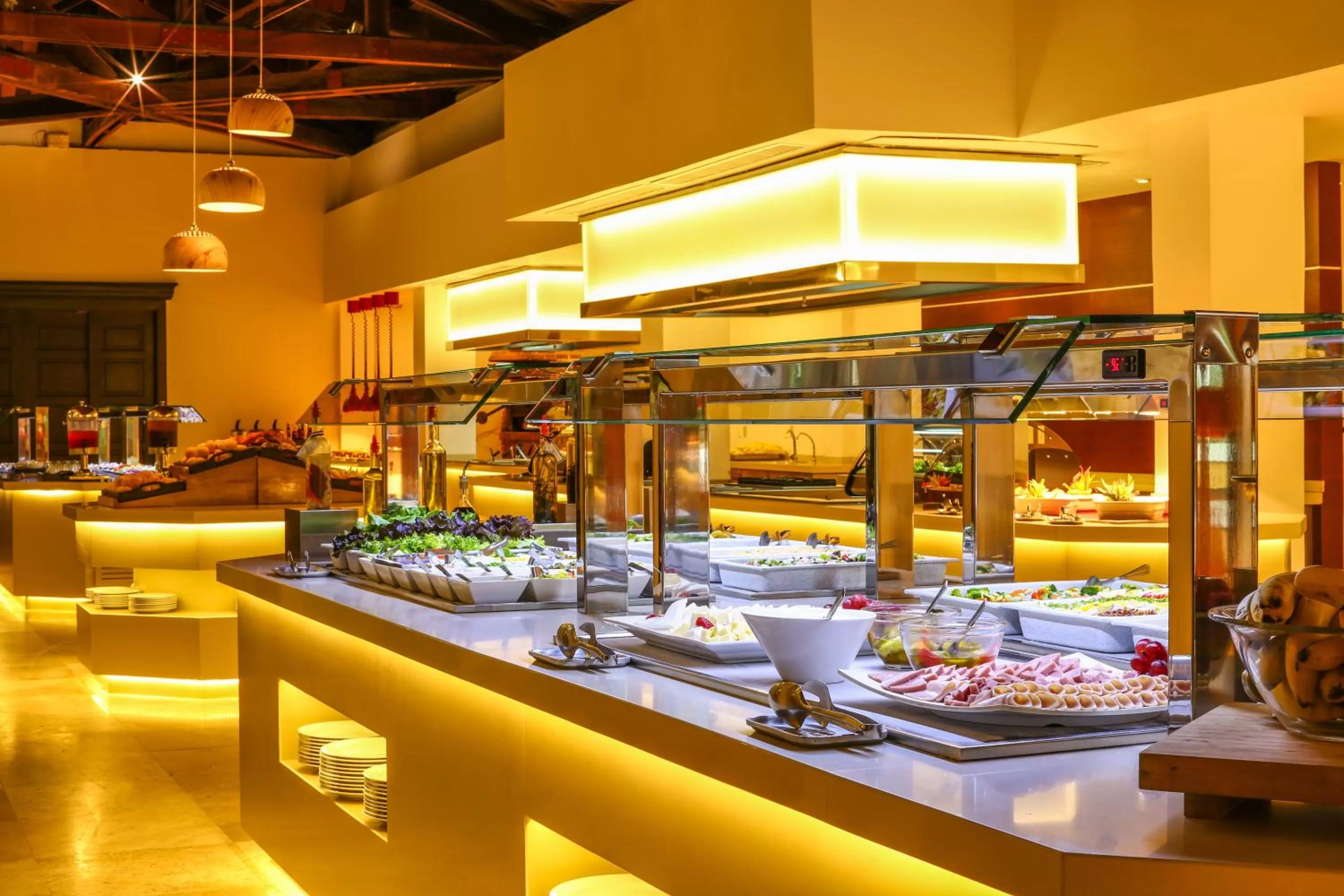 Breakfast in Dreams Tulum Resort & Spa