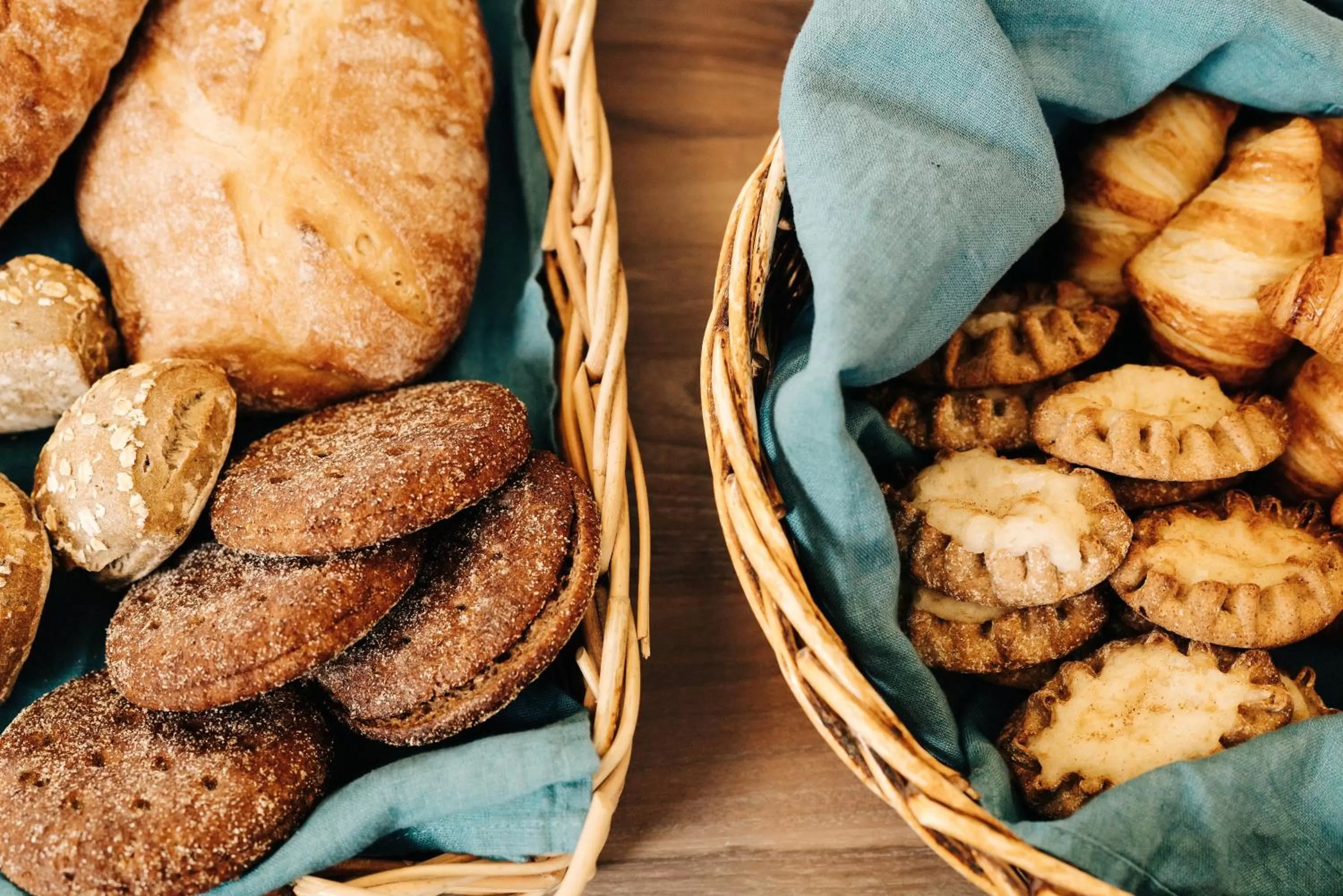 Buffet breakfast in Hotel Sparre