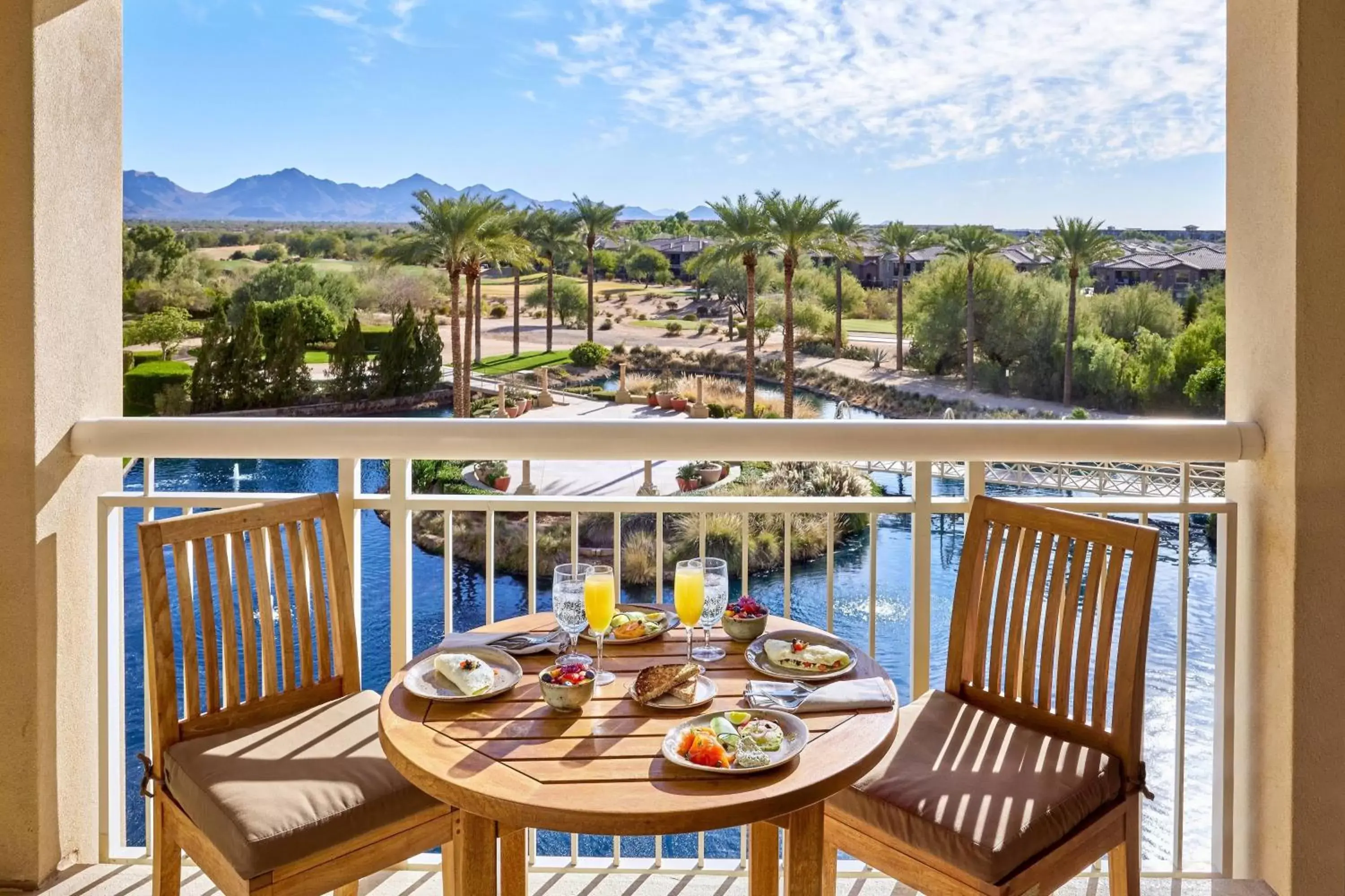 Breakfast in JW Marriott Phoenix Desert Ridge Resort & Spa