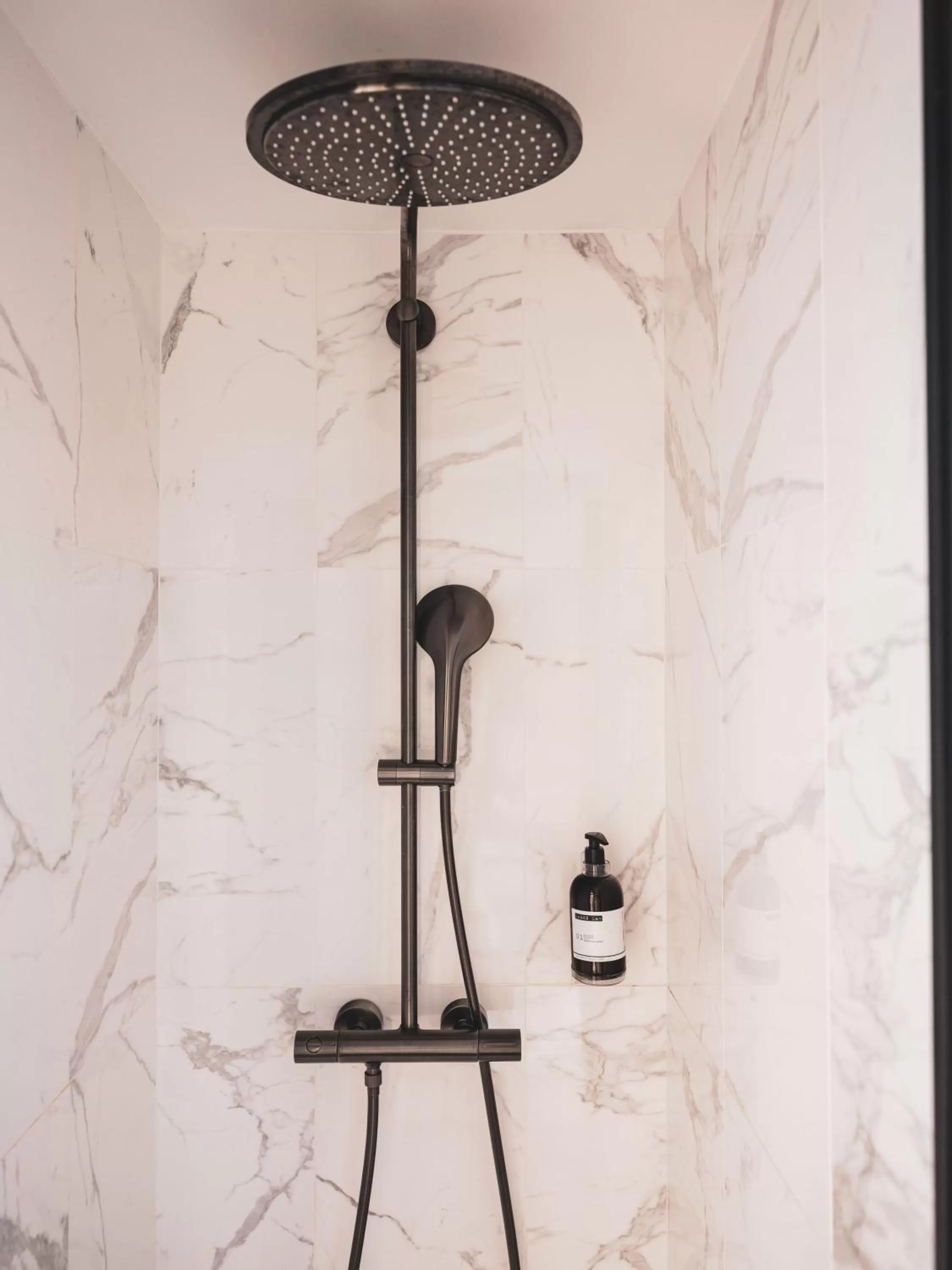 Bathroom in Maisons du Monde Hotel & Suites - Nantes