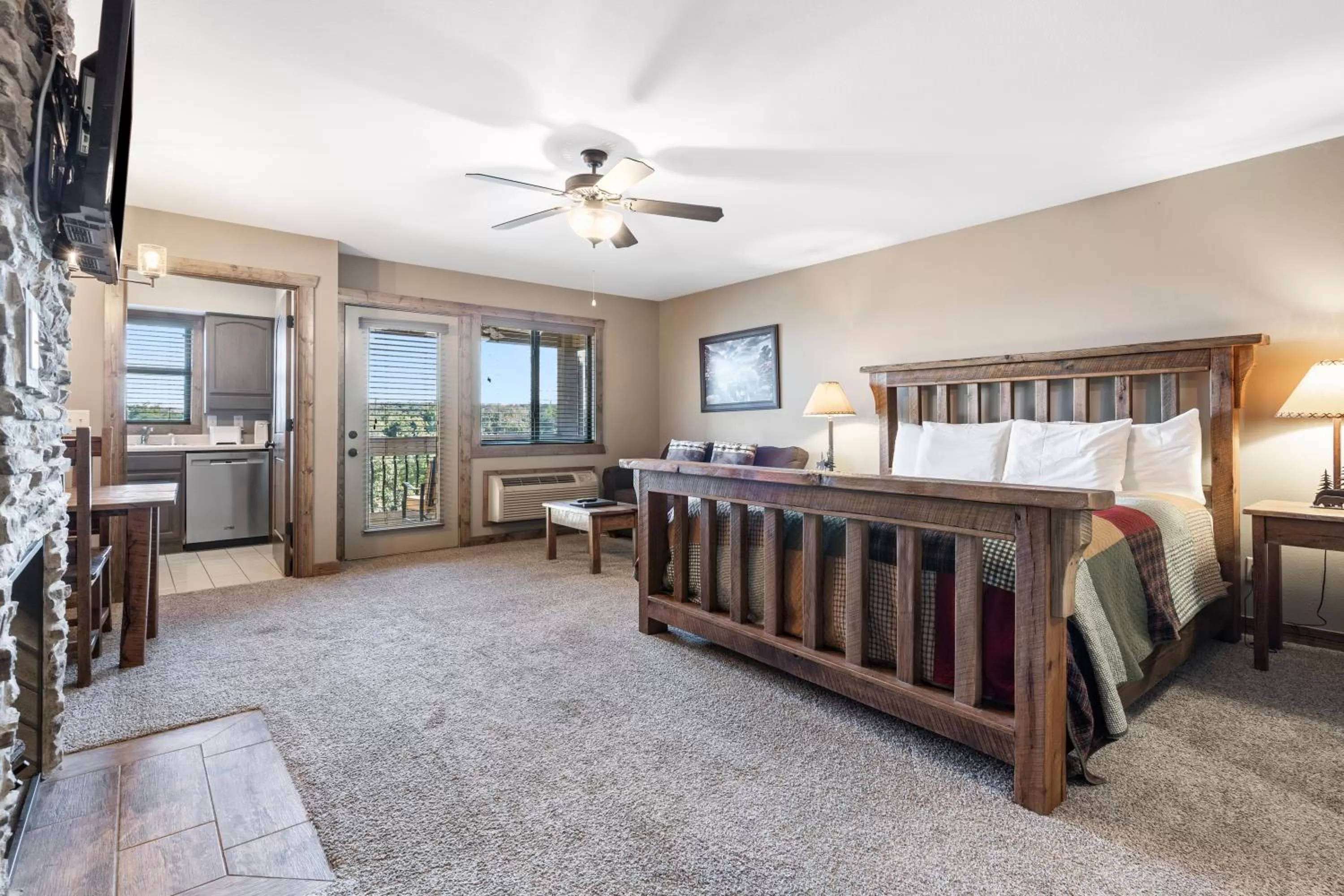 Bedroom, Bed in Table Rock Resorts at Indian Point