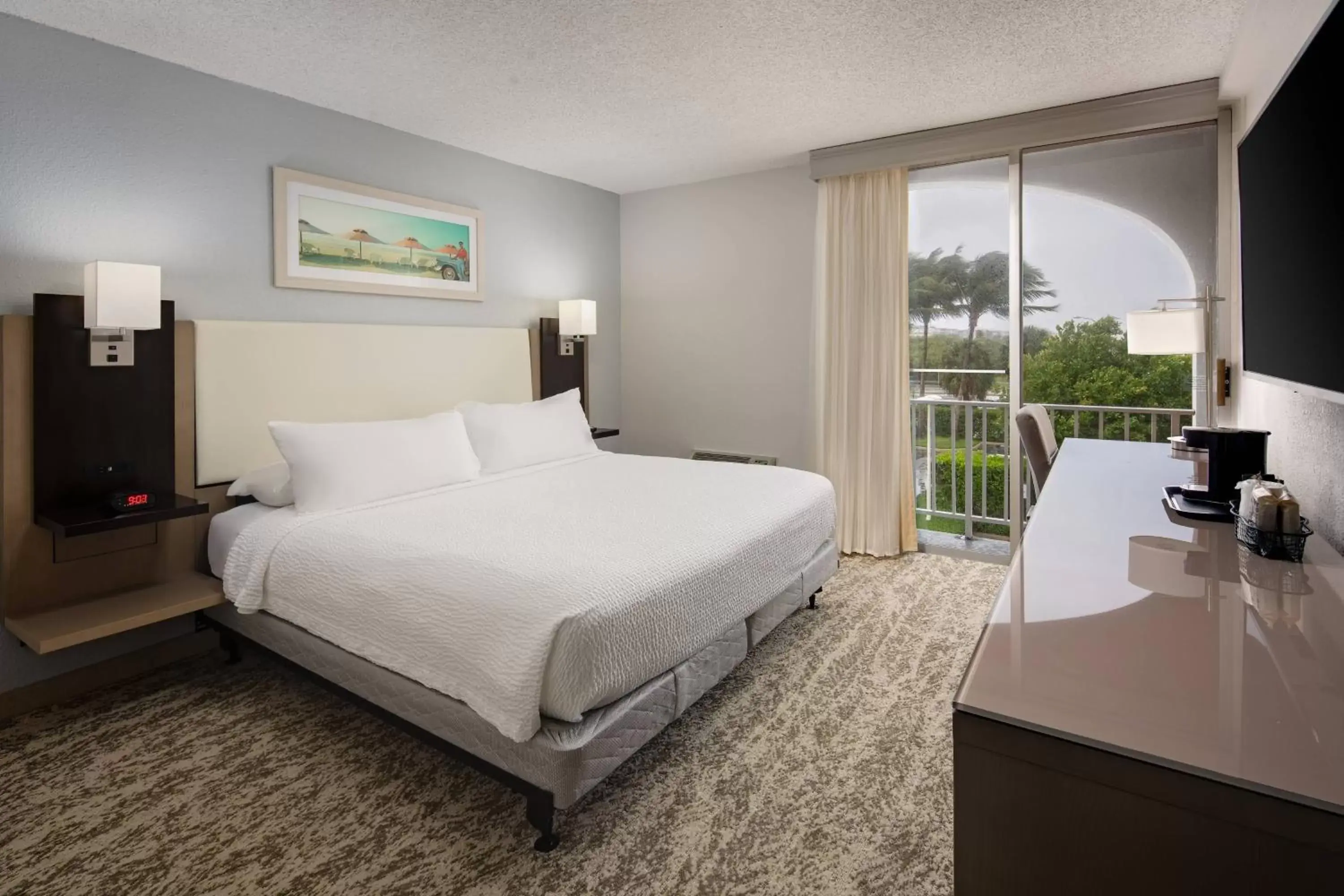 Photo of the whole room, Bed in Fairfield Inn and Suites by Marriott Palm Beach