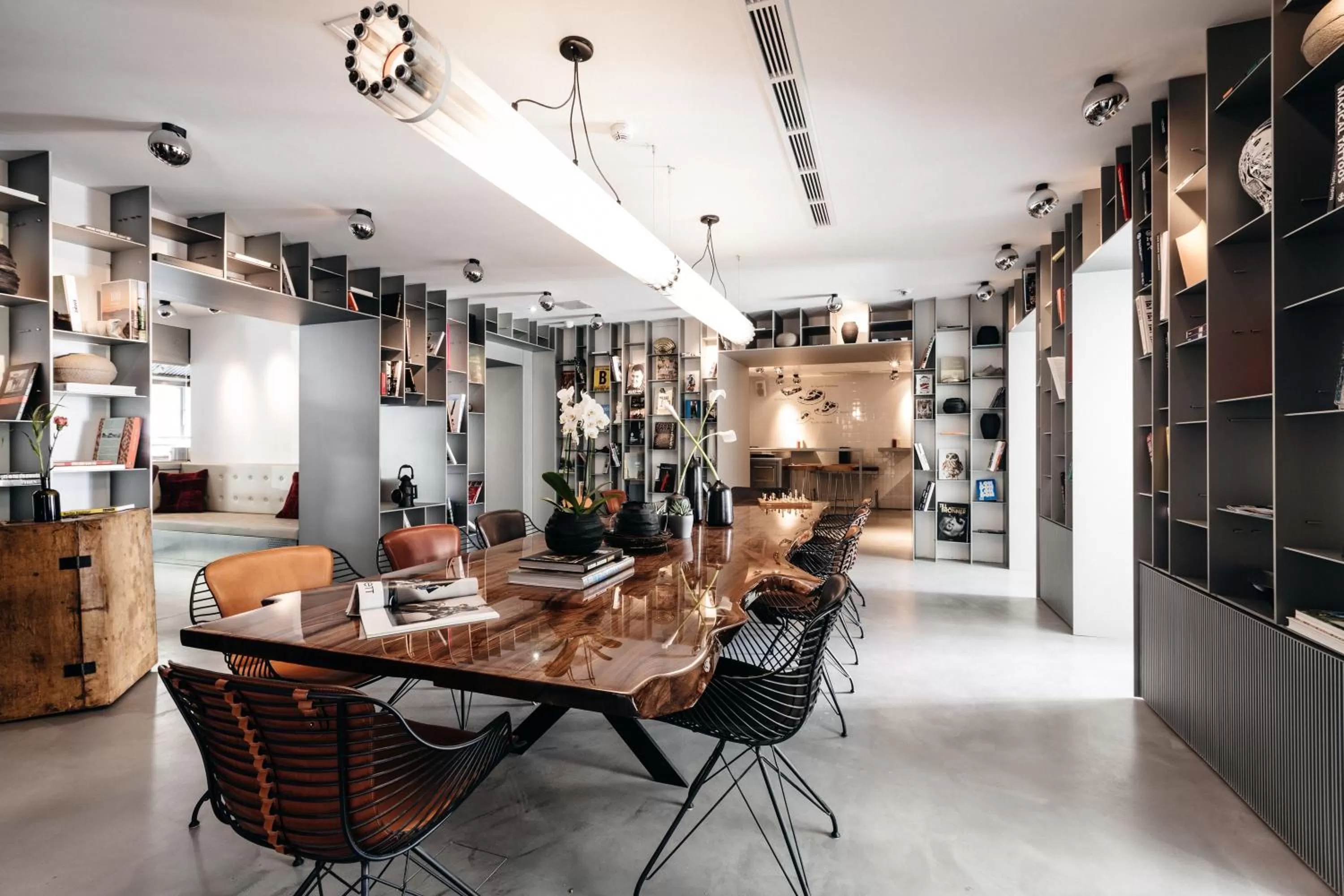 Restaurant/places to eat in Sir Savigny Hotel, part of Sircle Collection