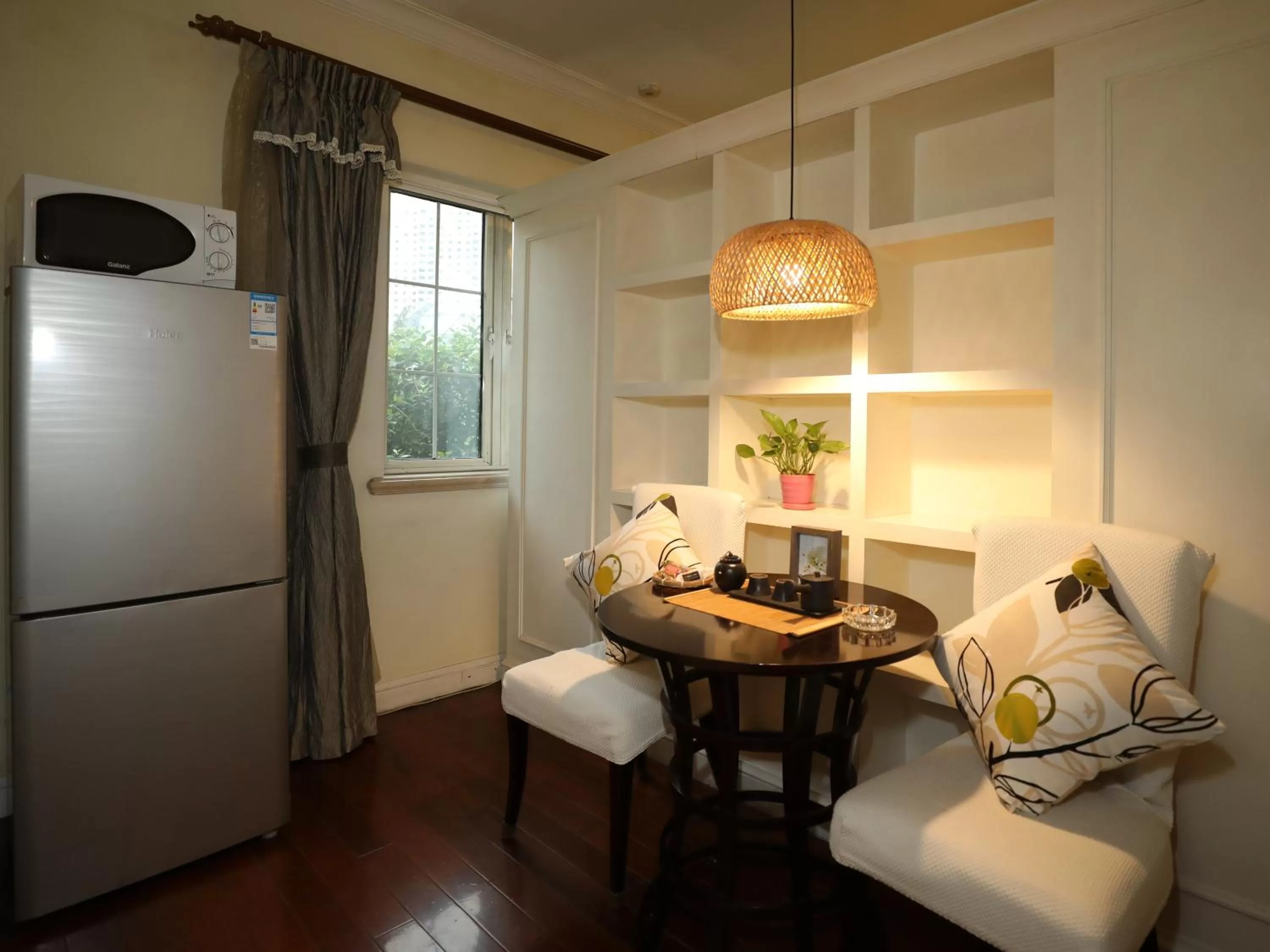 Ladoll Service Apartments