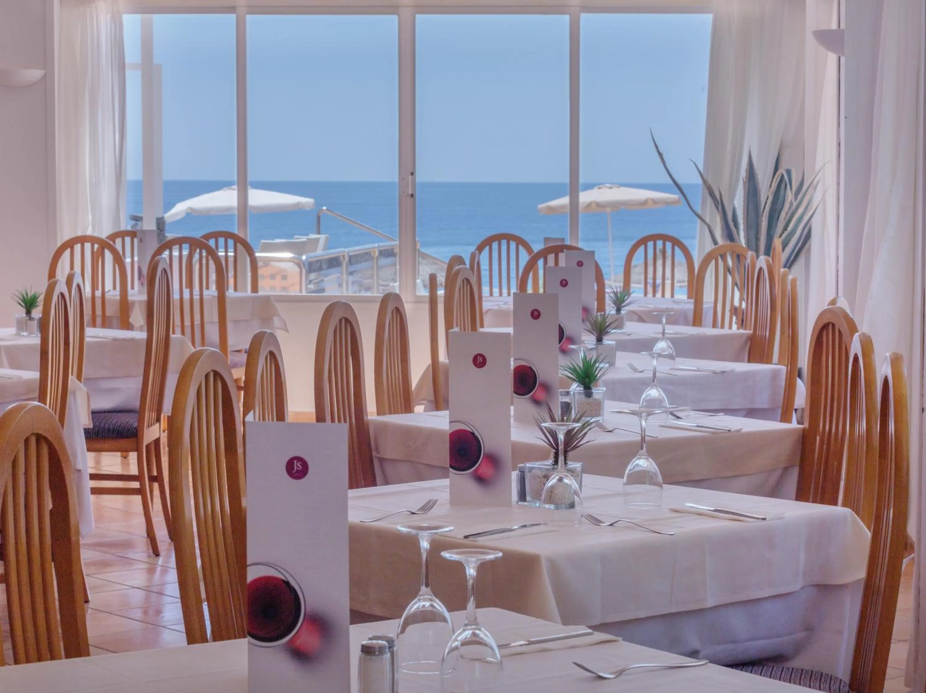 Restaurant/places to eat in JS Cape Colom - Adults Only