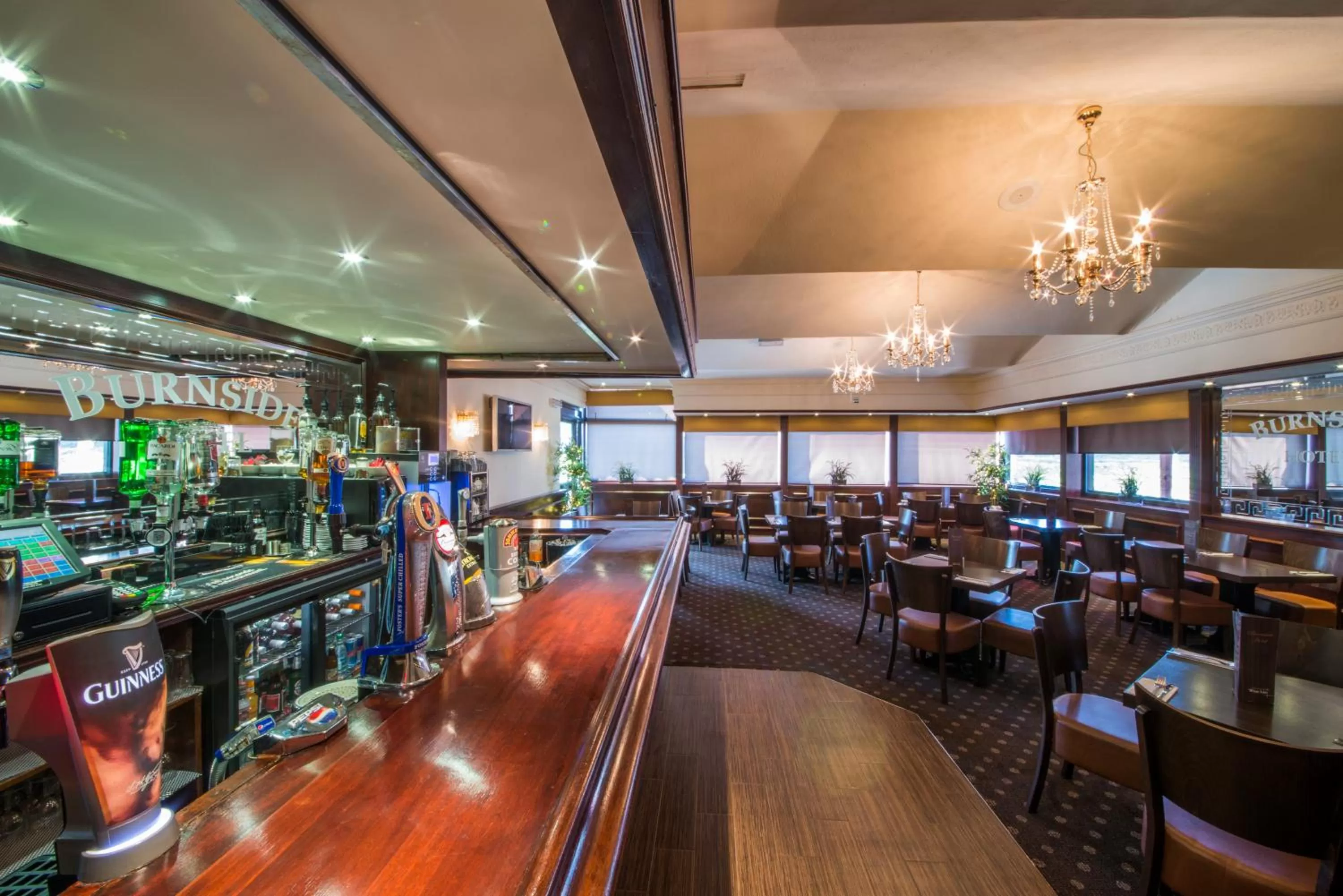 Restaurant/places to eat in The Burnside Hotel