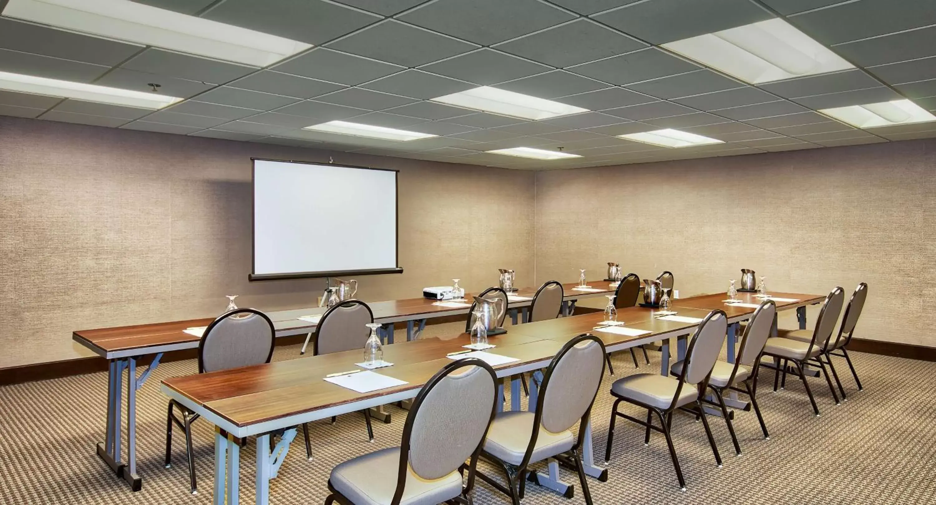 Meeting/conference room in DoubleTree by Hilton Port Huron