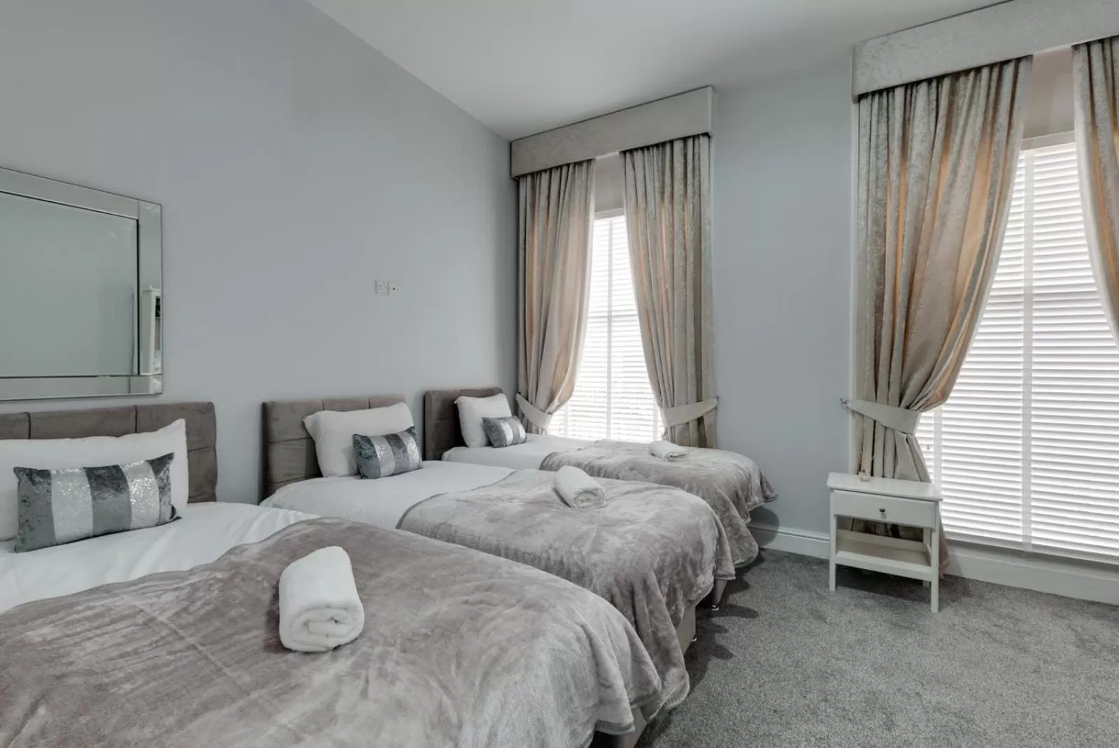 Bed in RST Rodney Street