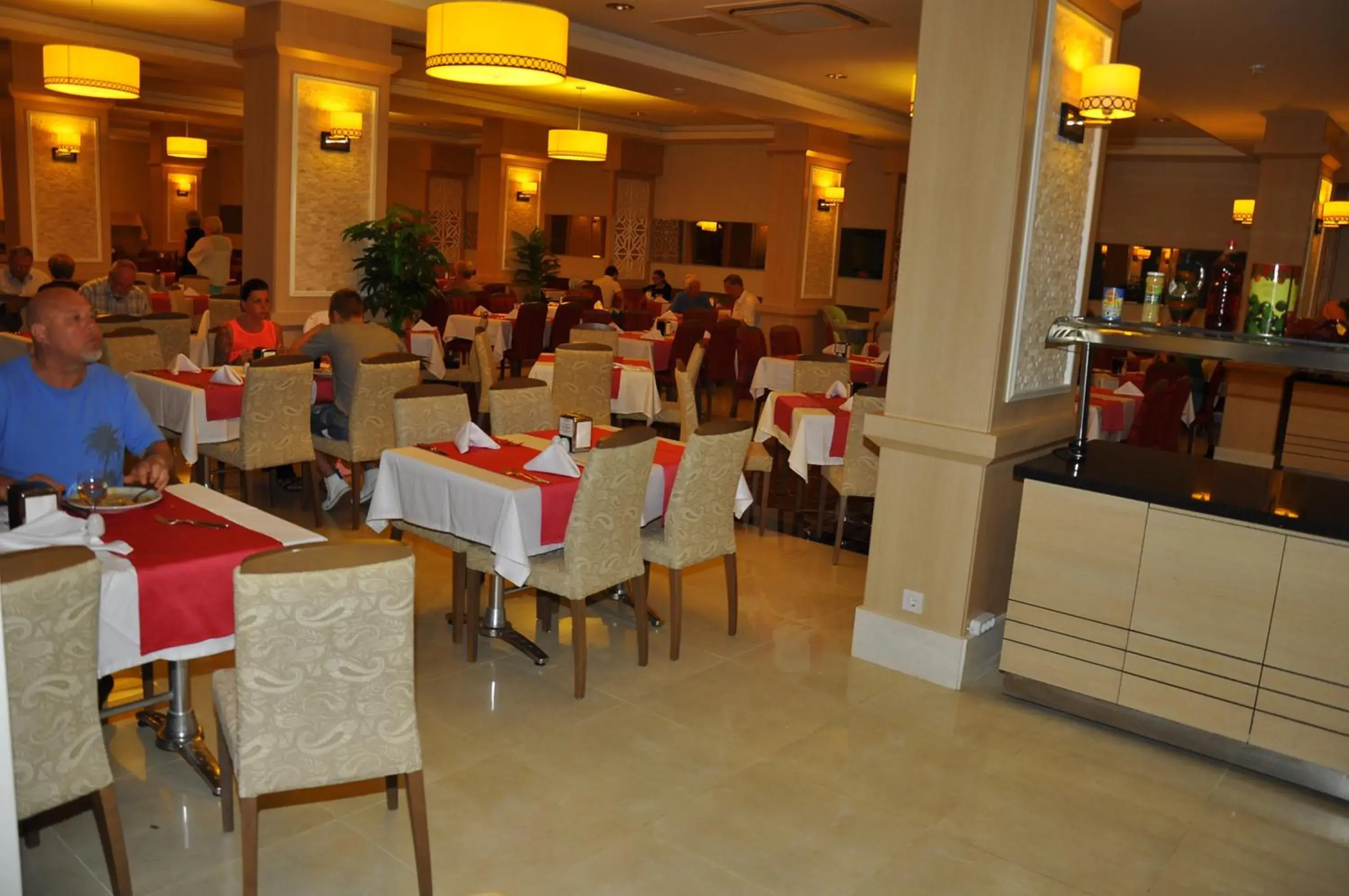 Restaurant/Places to Eat in Merve Sun Hotel & SPA