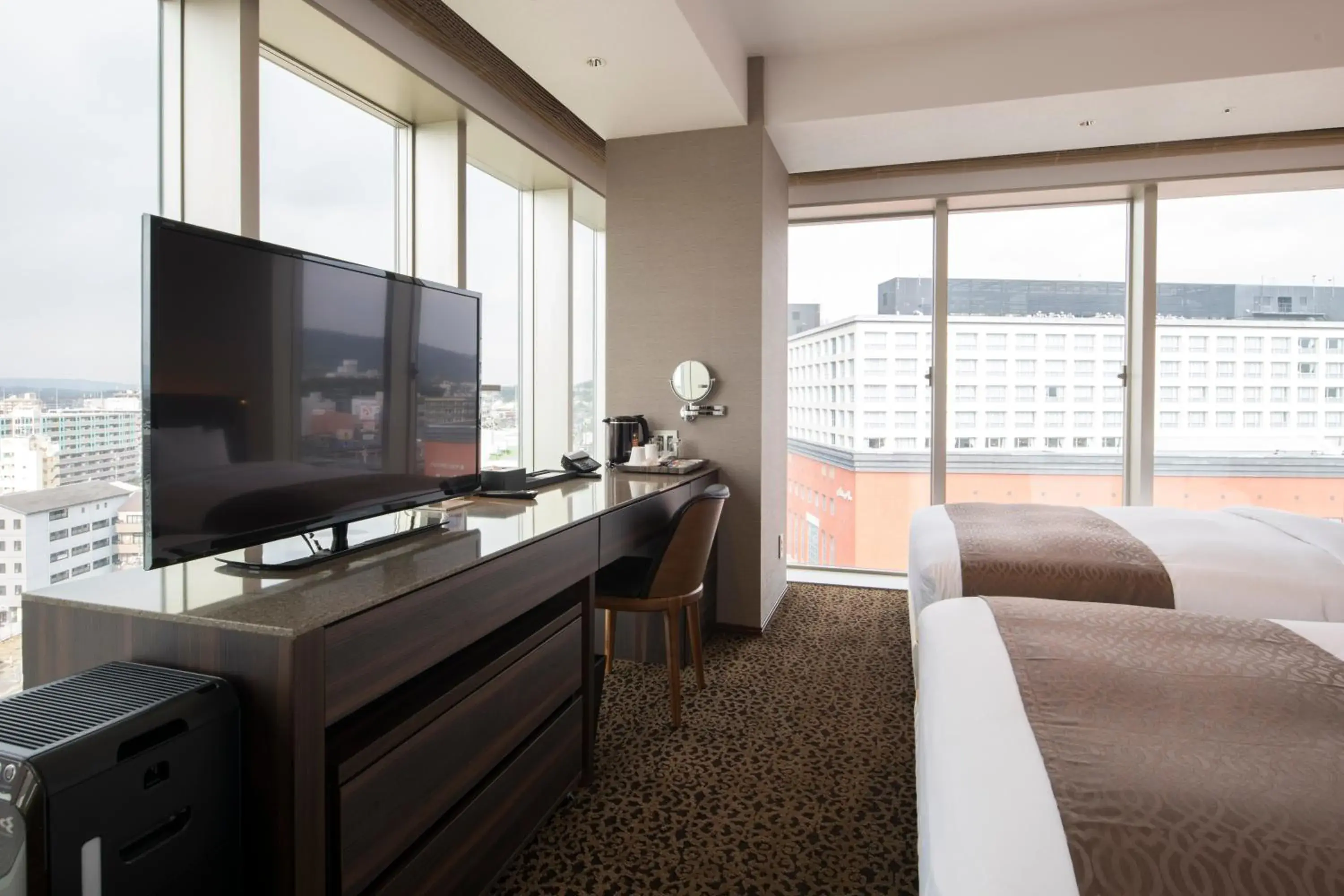 Photo of the whole room, TV/Entertainment Center in Piazza Hotel Nara