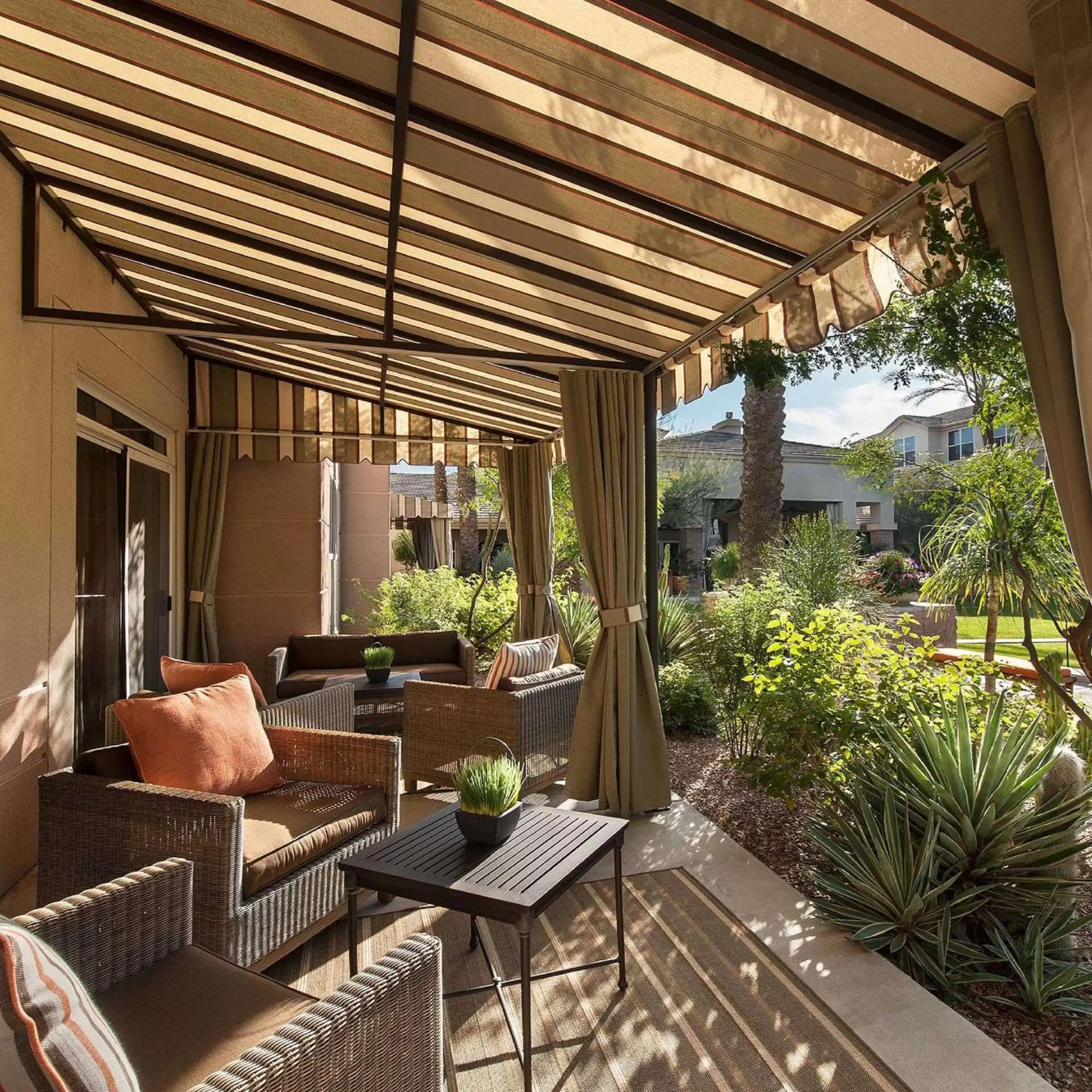 Bedroom in Sonesta Suites Scottsdale Gainey Ranch