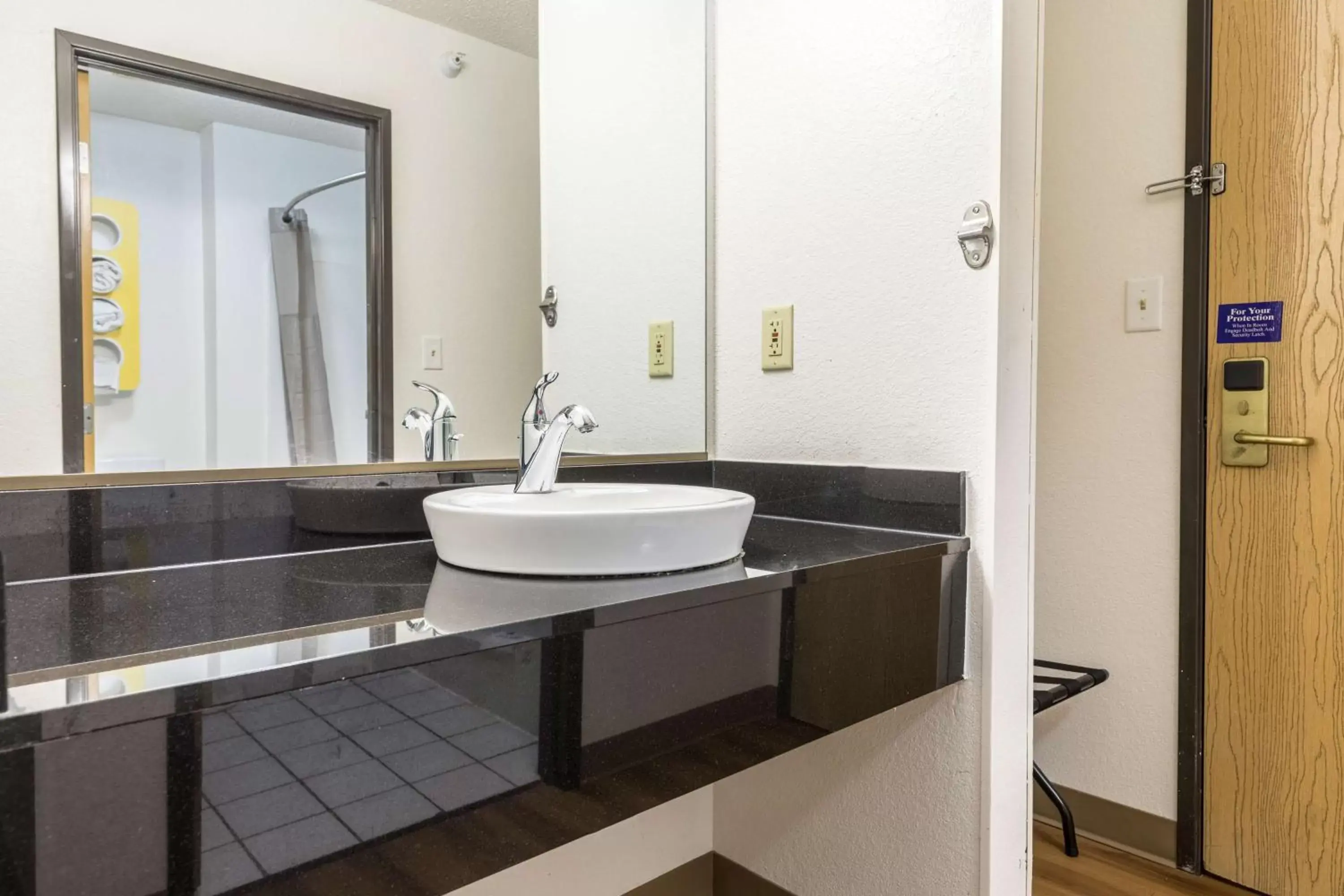 Bathroom in Motel 6-Indianapolis, IN - Southport